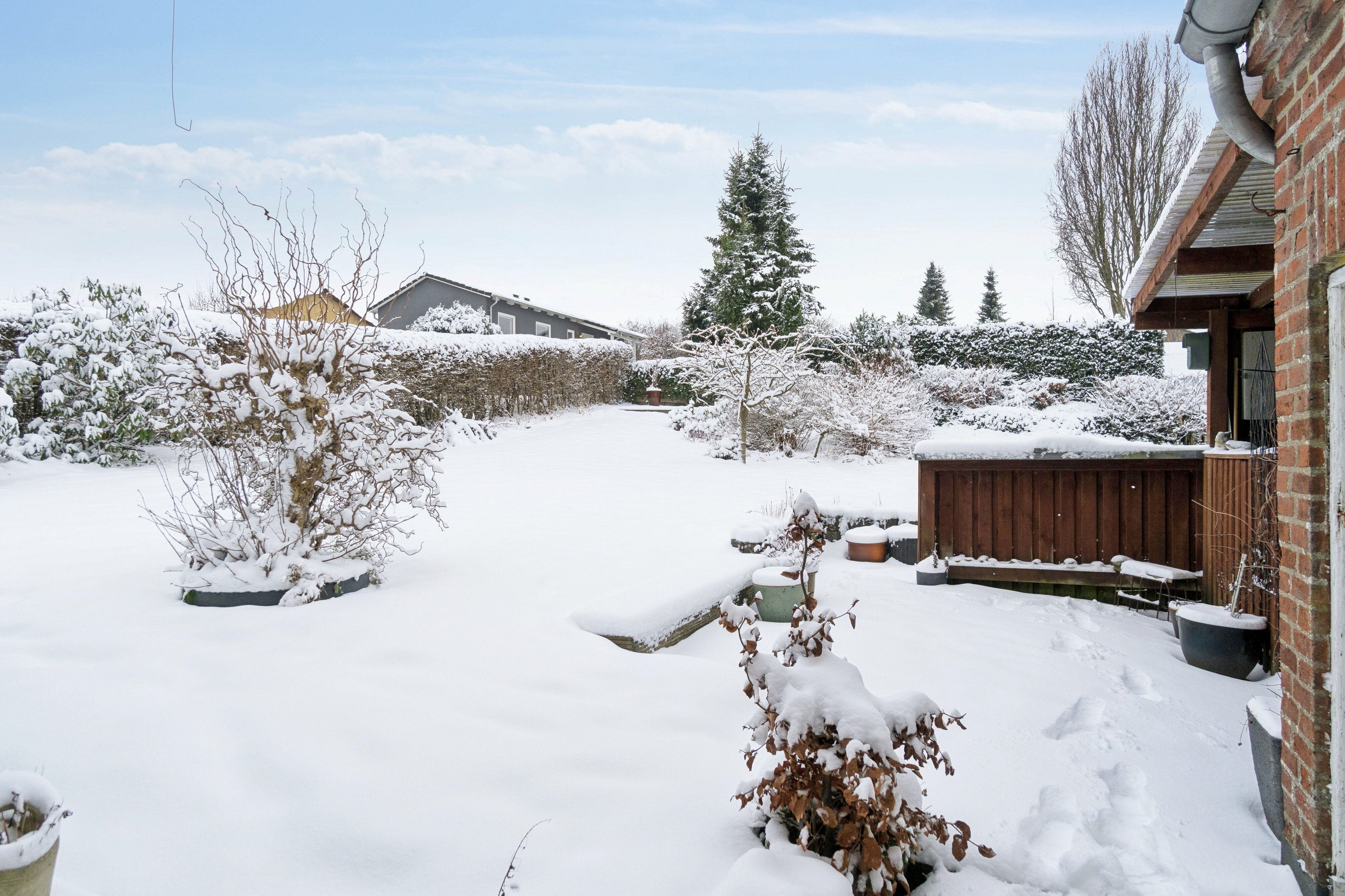 Fremhævet set fra haven billede i fuldskærmstilstand. Billede af Søndergade 42, 6040 Egtved