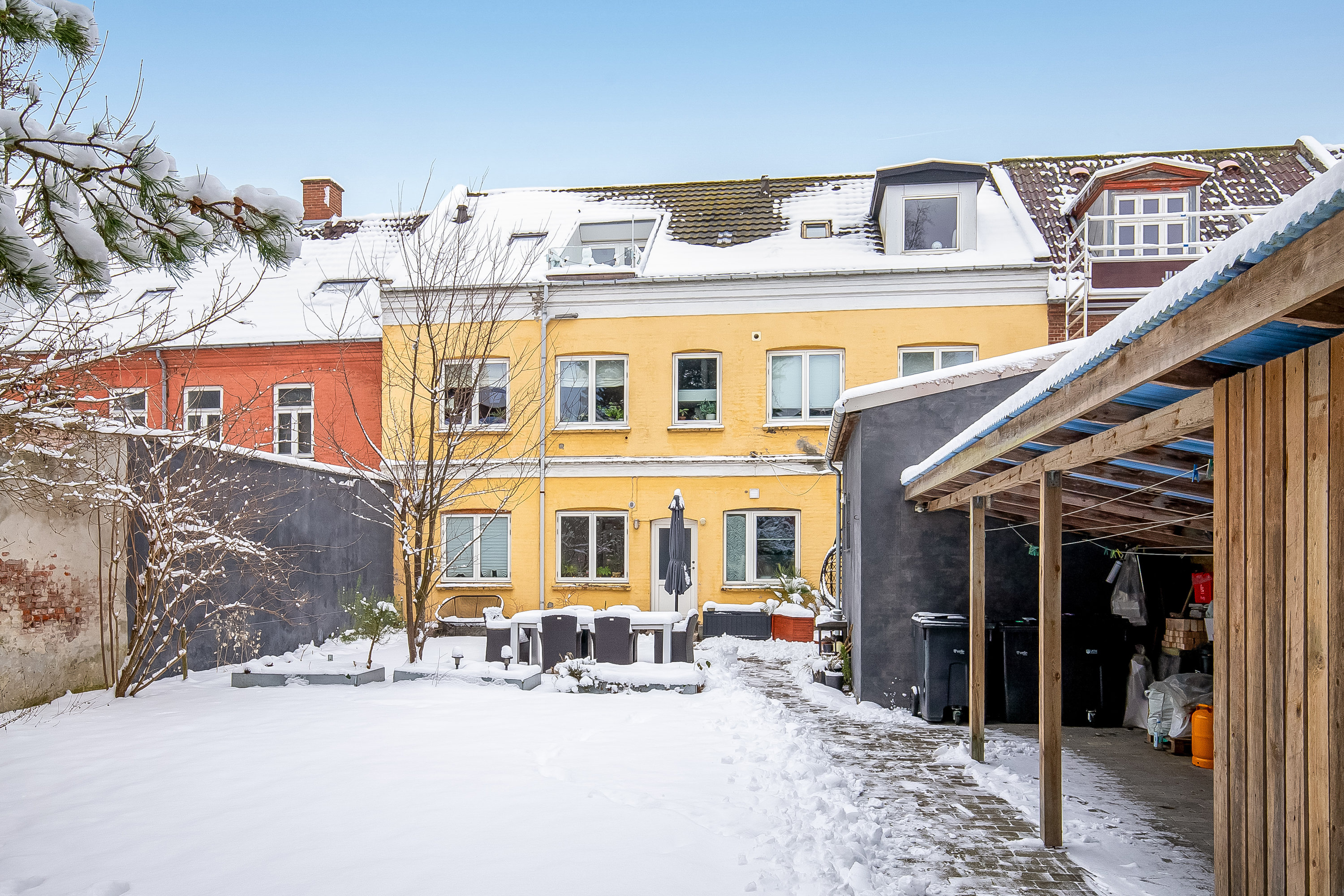 Fremhævet ejendommen billede i fuldskærmstilstand. Billede af Holmen 8, st.. th., 7100 Vejle