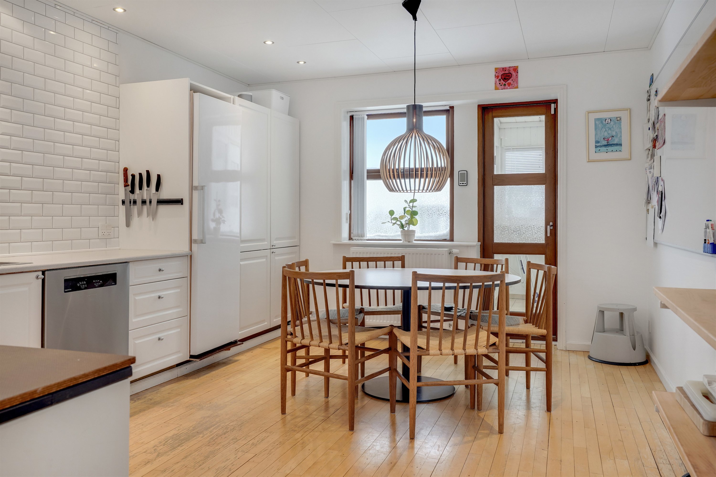 Fremhævet køkken billede i fuldskærmstilstand. Billede af Ingemanns Alle 149, 6700 Esbjerg