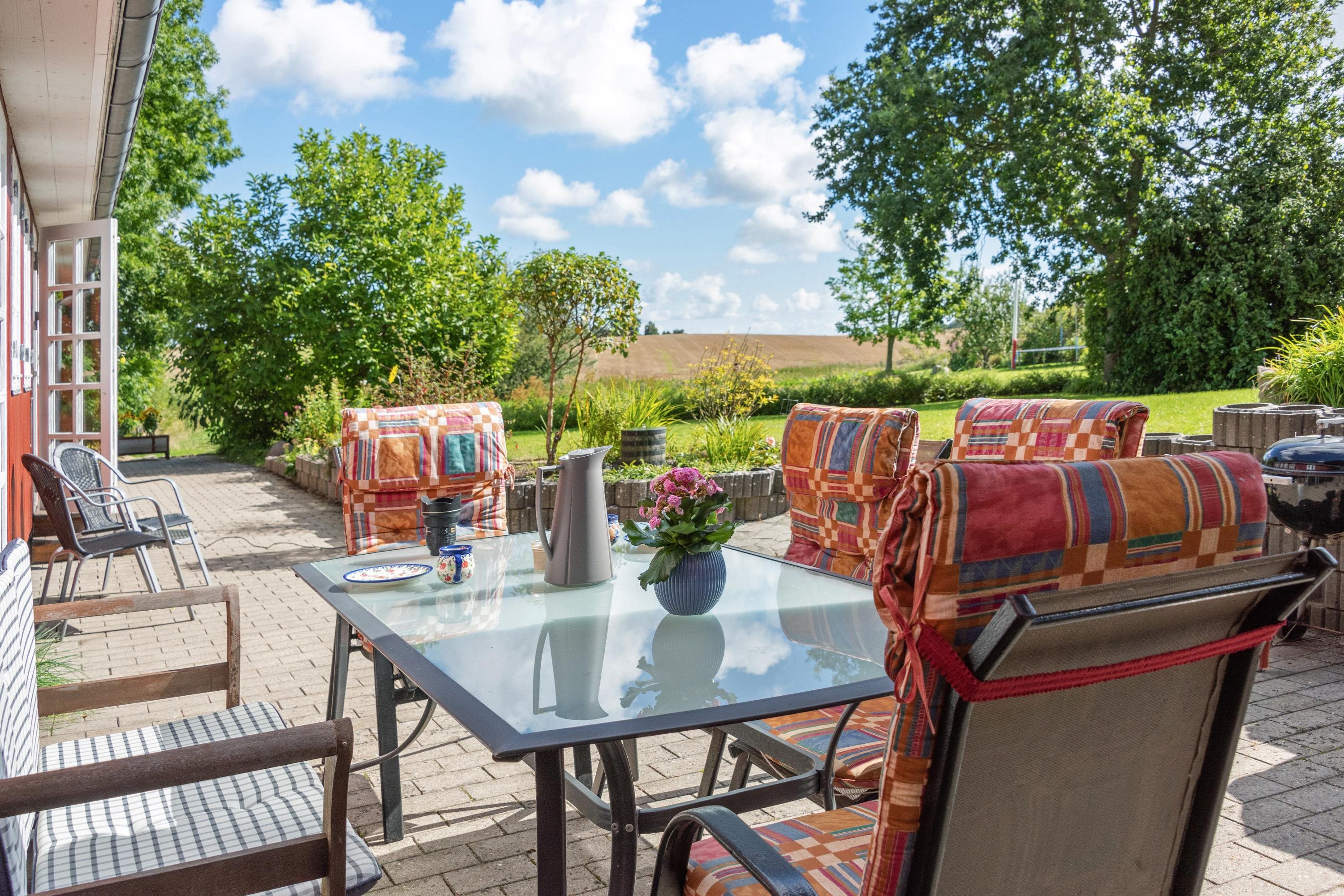 Fremhævet terrasse billede i fuldskærmstilstand. Billede af Kirkebro 13, Breth, 7150 Barrit