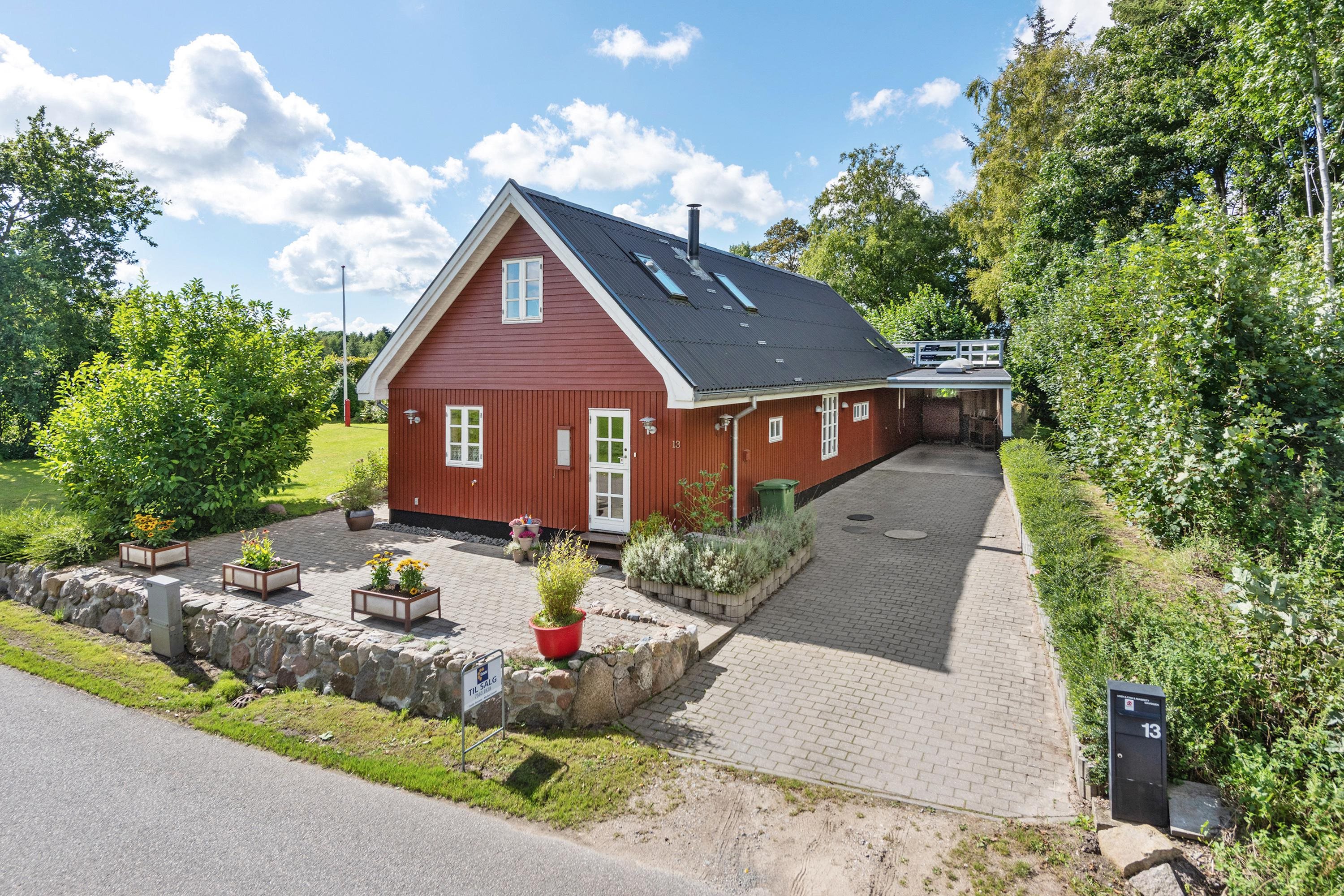 Miniaturebillede 1: ejendommen. Billede af Kirkebro 13, Breth, 7150 Barrit