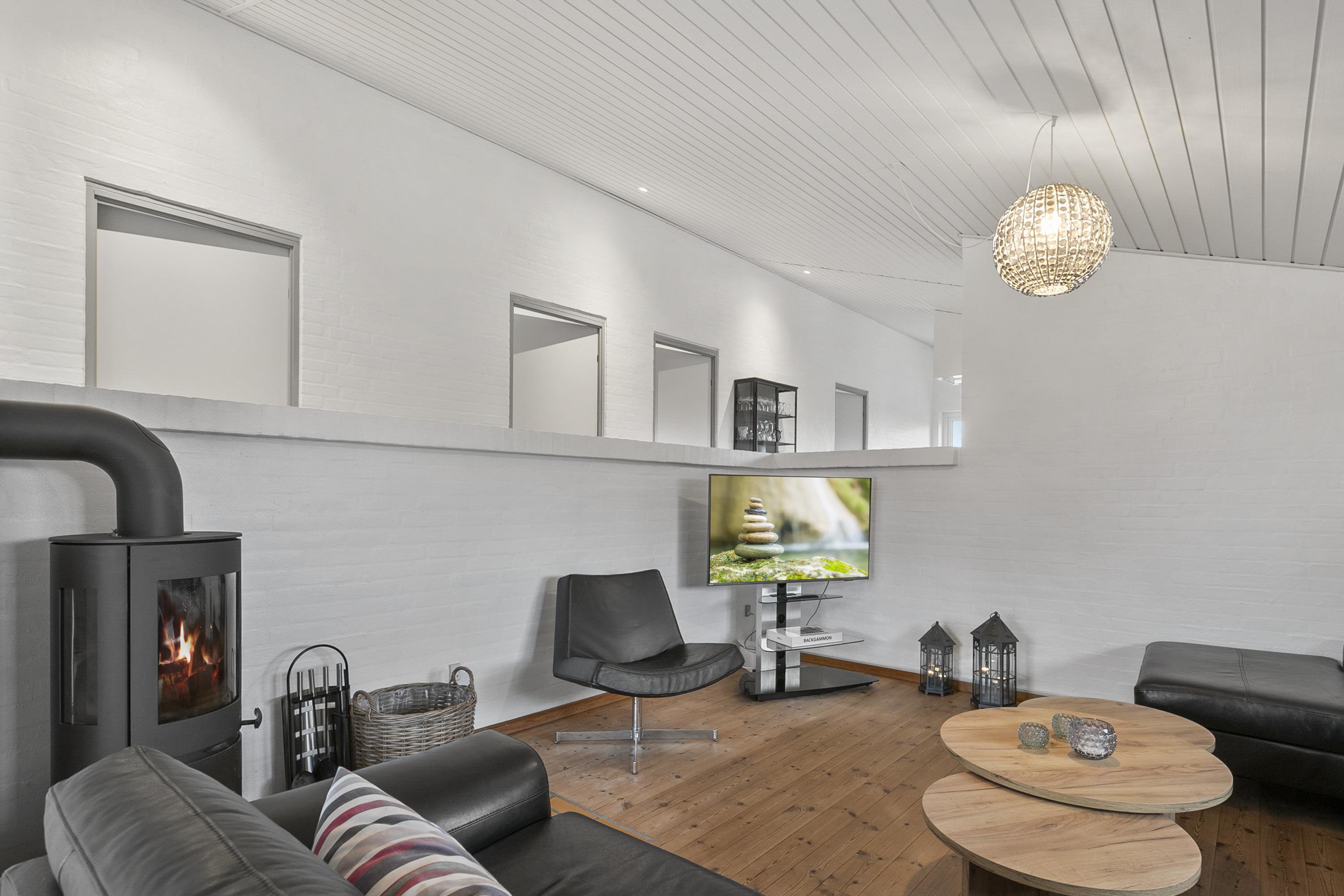 Fremhævet  billede i fuldskærmstilstand. Billede af Granvej 35, Aargab, 6960 Hvide Sande