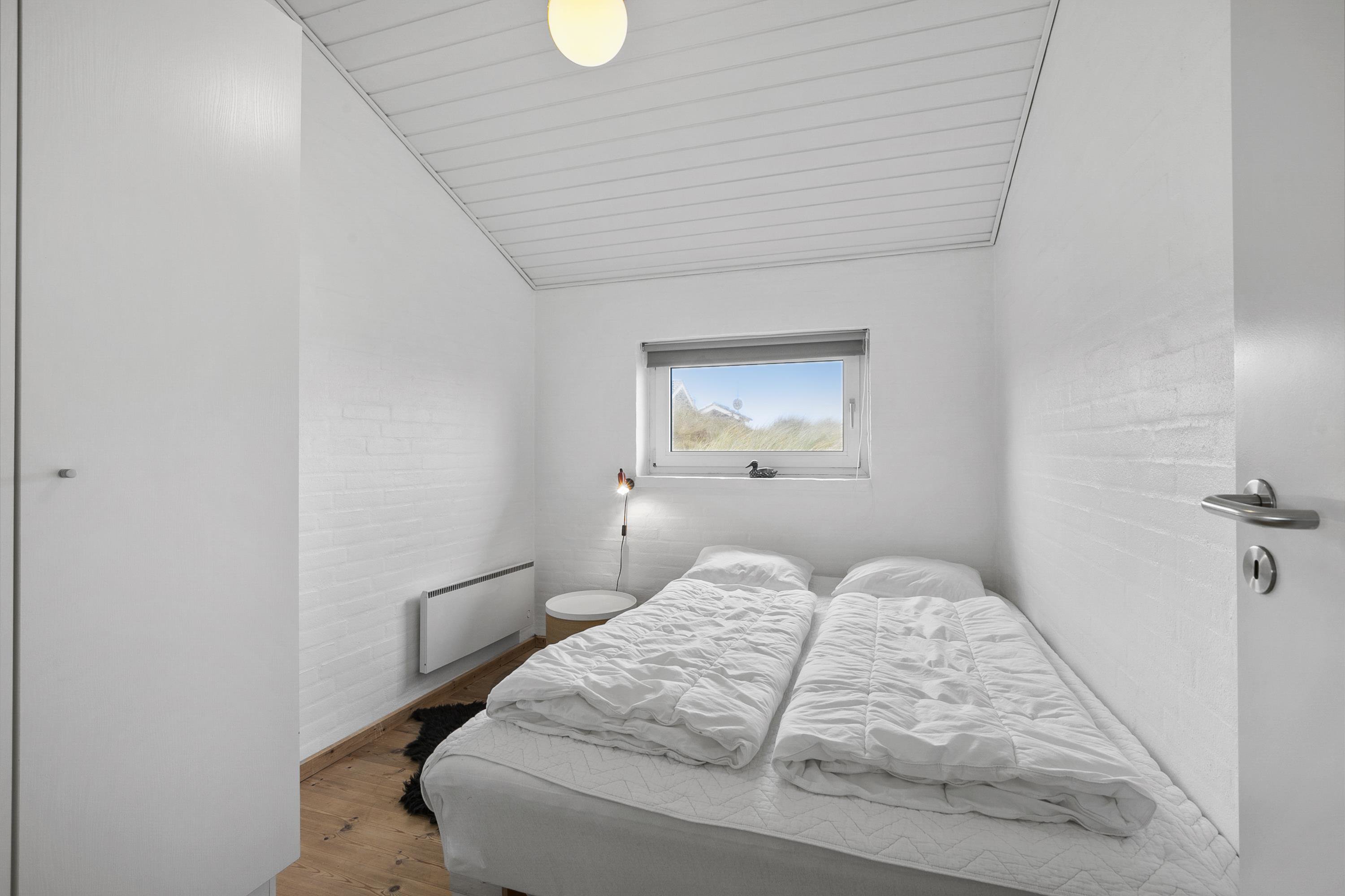 Fremhævet  billede i fuldskærmstilstand. Billede af Granvej 35, Aargab, 6960 Hvide Sande