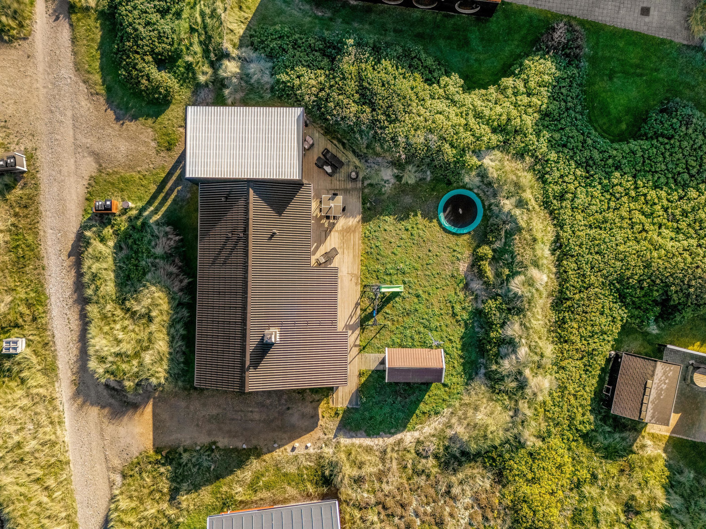 Fremhævet  billede i fuldskærmstilstand. Billede af Granvej 35, Aargab, 6960 Hvide Sande