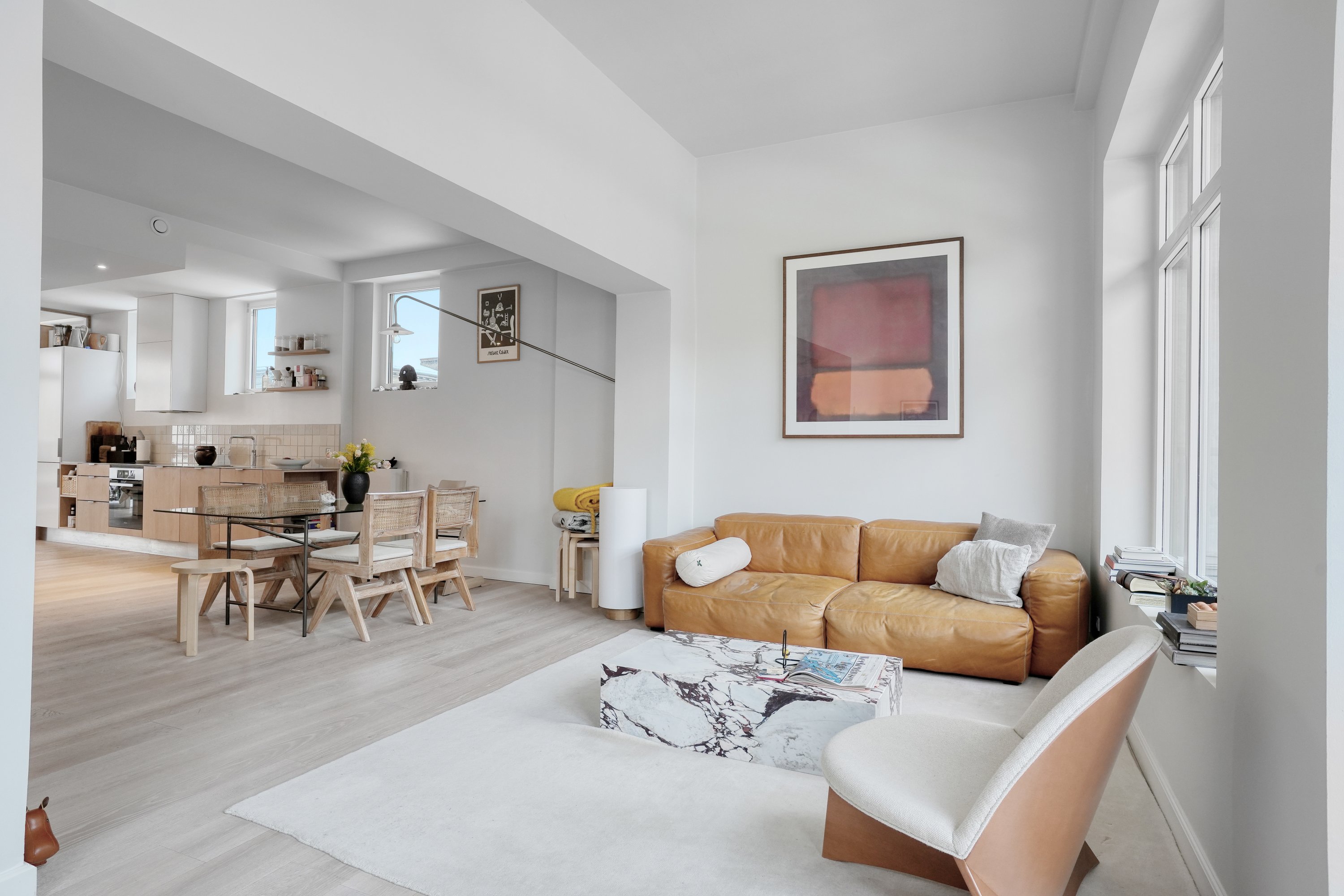 Fremhævet stue billede i fuldskærmstilstand. Billede af Blegdamsvej 28A, 2. tv., 2200 København N