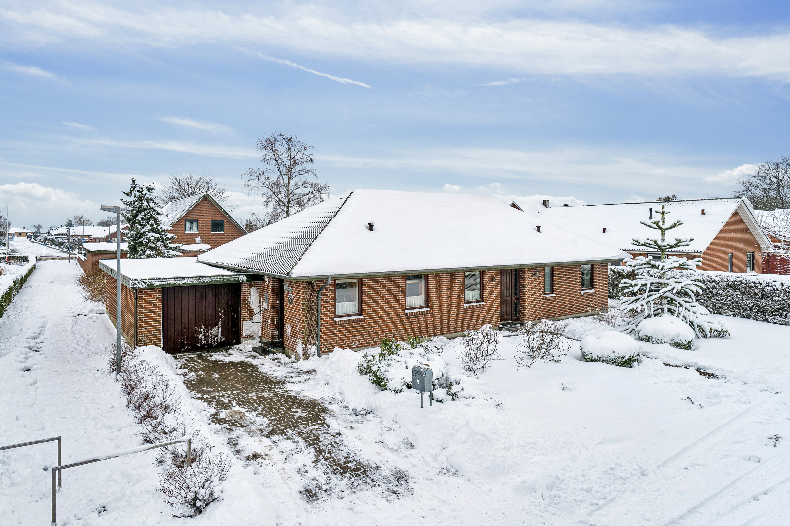 Miniaturebillede 1: ejendommen. Billede af Spættevej 42, Ø Snede, 8723 Løsning