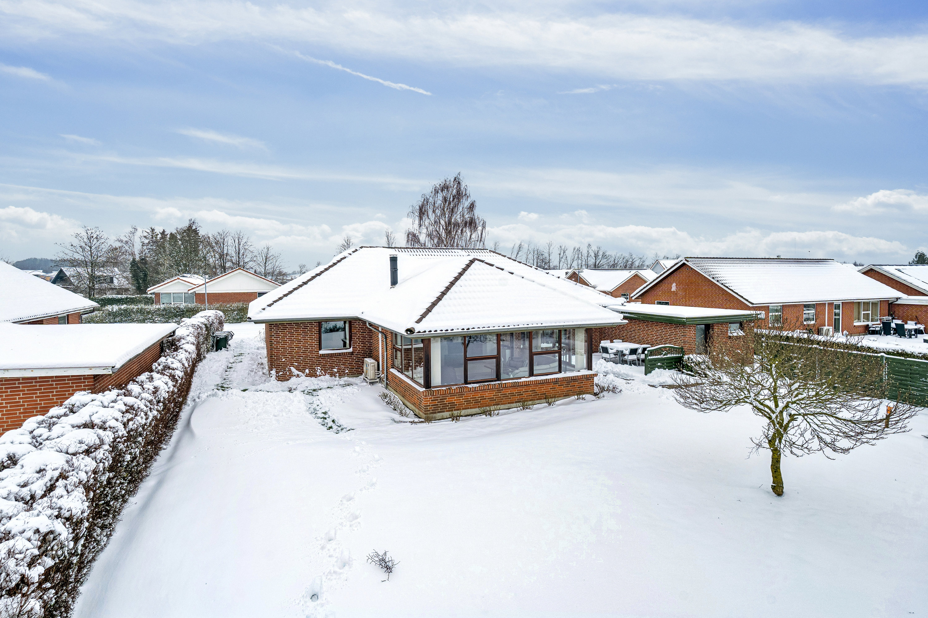 Fremhævet ejendommen billede i fuldskærmstilstand. Billede af Spættevej 42, Ø Snede, 8723 Løsning