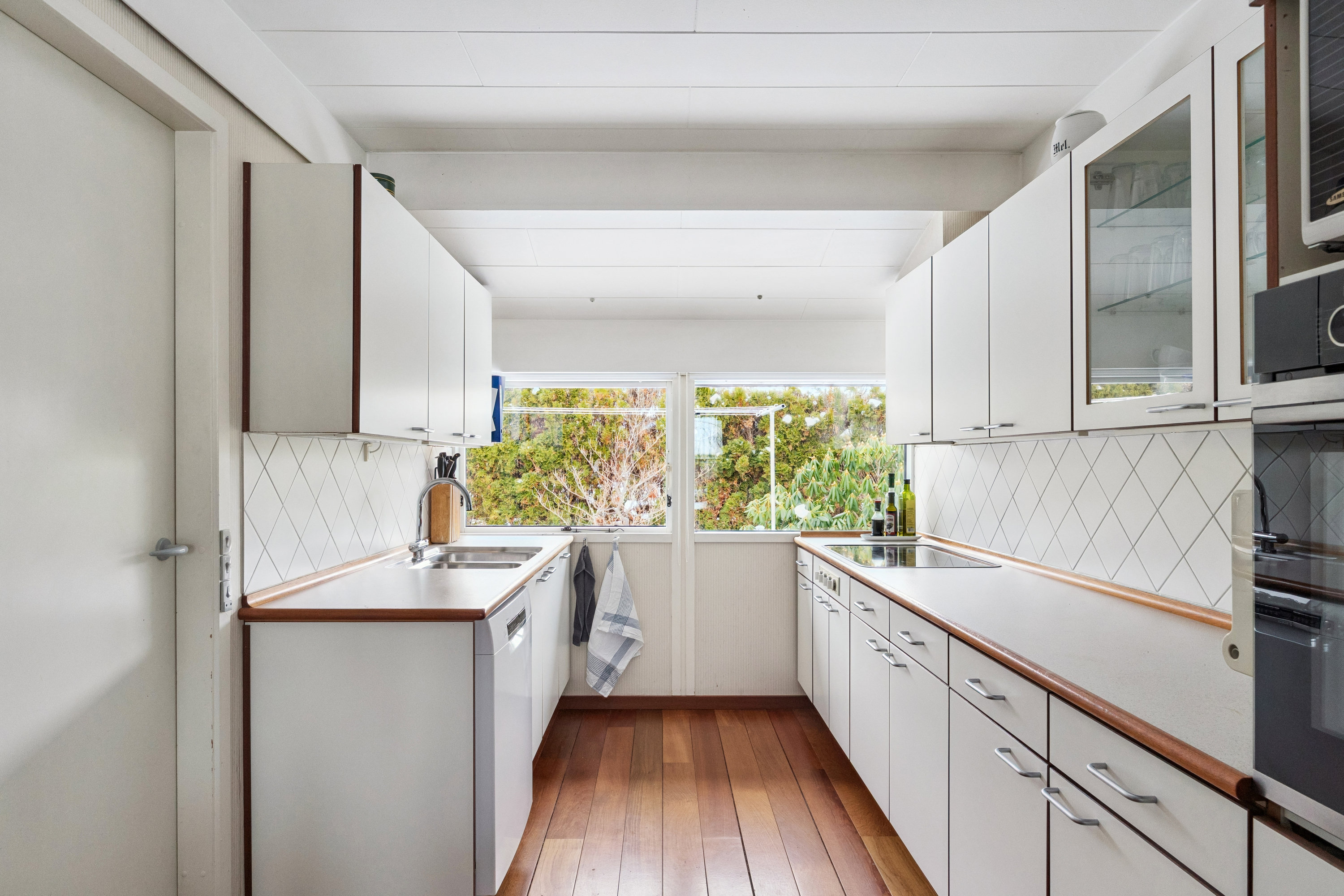 Fremhævet køkken billede i fuldskærmstilstand. Billede af Sommerbuen 37, 2750 Ballerup