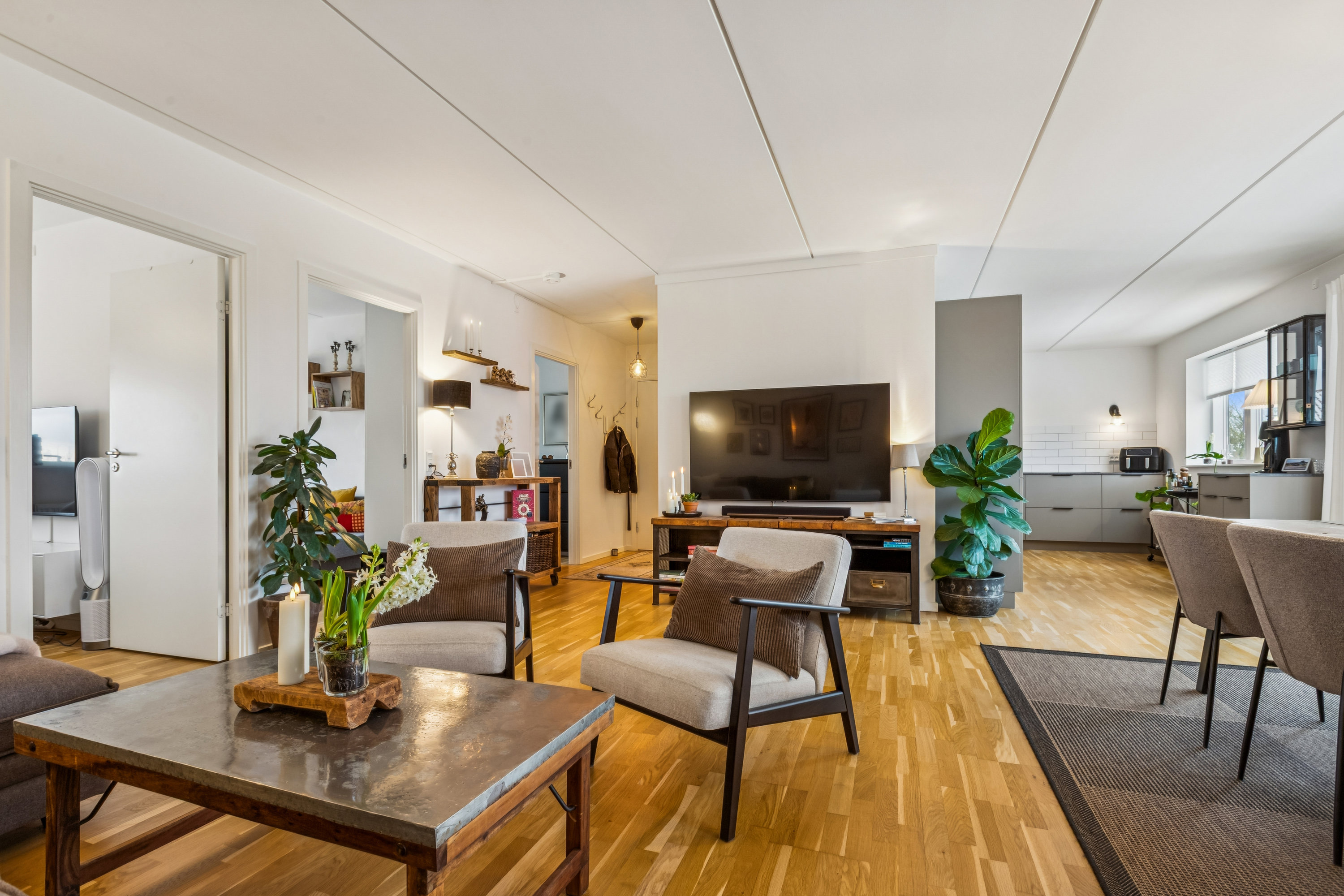 Fremhævet stue billede i fuldskærmstilstand. Billede af Englandsvej 276, 2. th., 2770 Kastrup