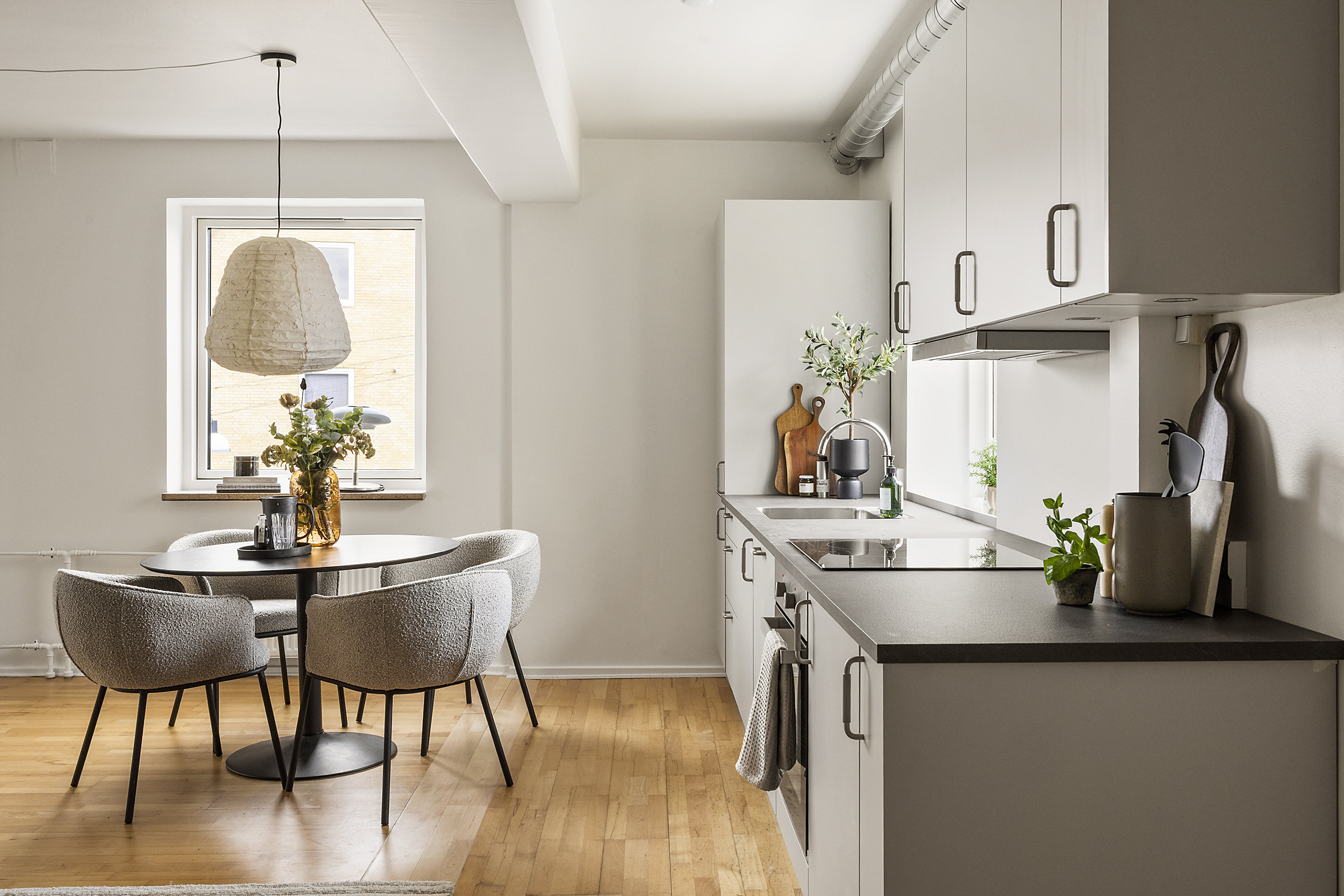 Miniaturebillede 2: køkken alrum. Billede af Stubmøllevej 1, 2. 216., 2450 København SV