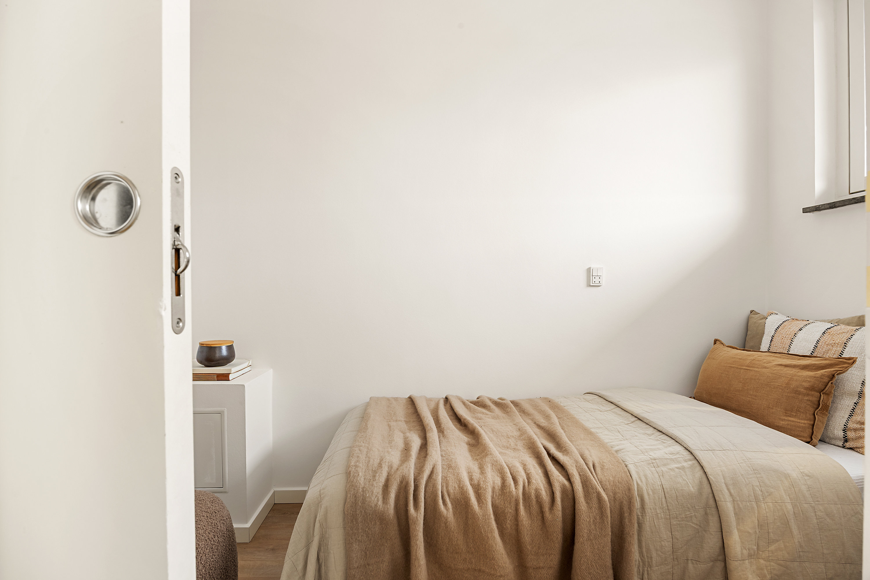 Fremhævet soveværelse billede i fuldskærmstilstand. Billede af Stubmøllevej 1, 2. 206., 2450 København SV