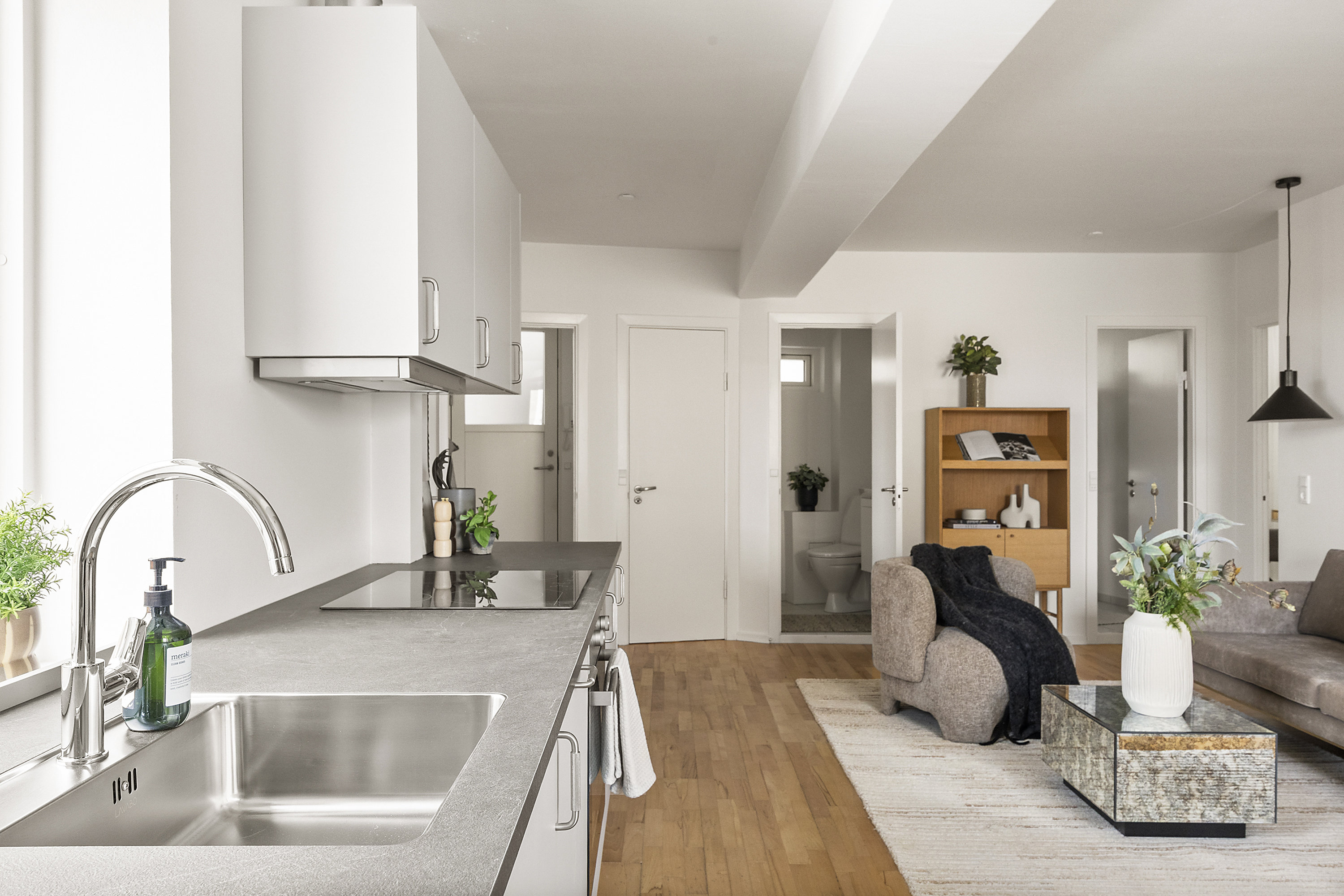 Fremhævet køkken alrum billede i fuldskærmstilstand. Billede af Stubmøllevej 1, 2. 216., 2450 København SV