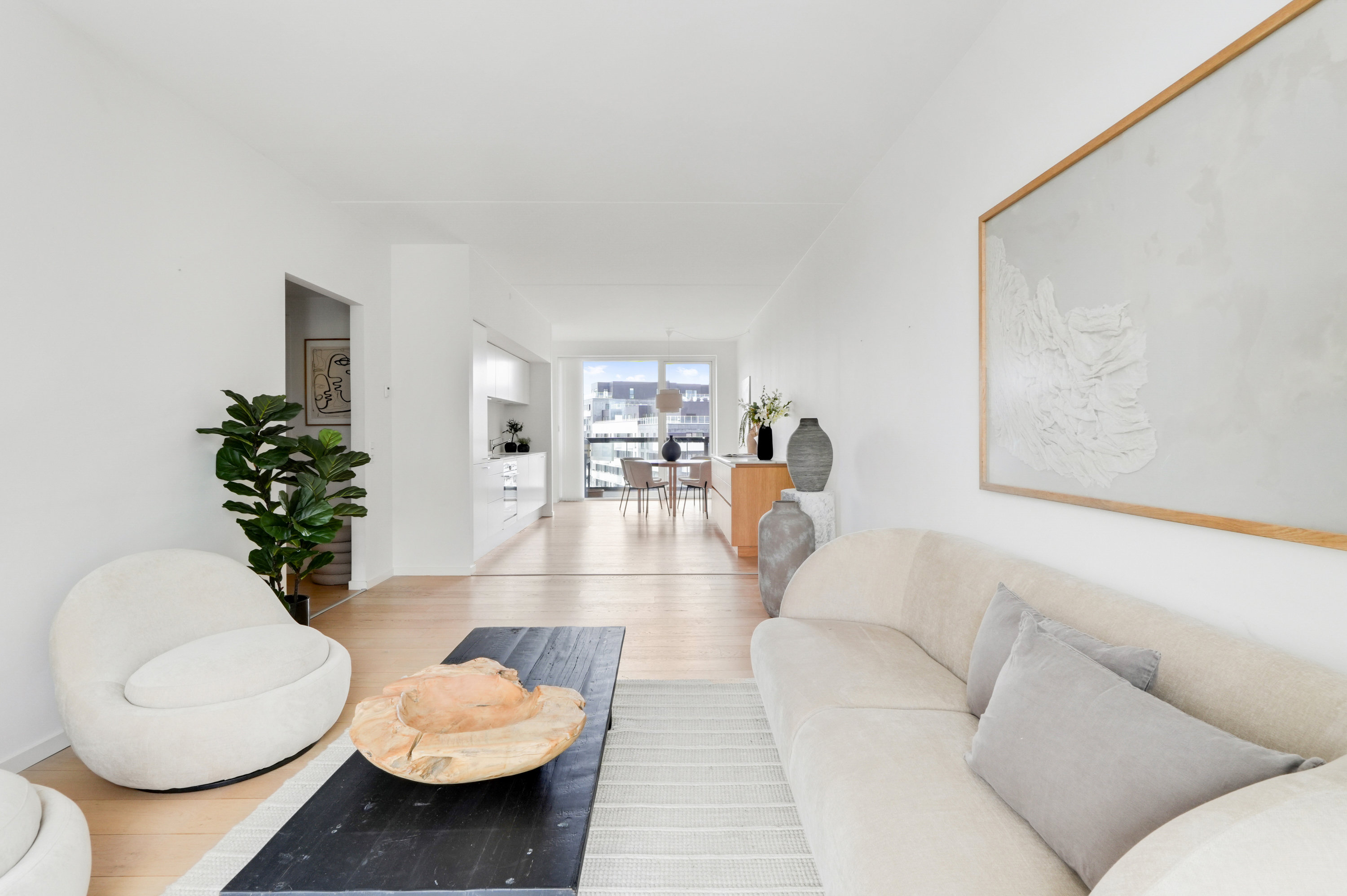 Fremhævet andet billede i fuldskærmstilstand. Billede af Martin Luther Kings Vej 13, 5. tv., 2450 København SV