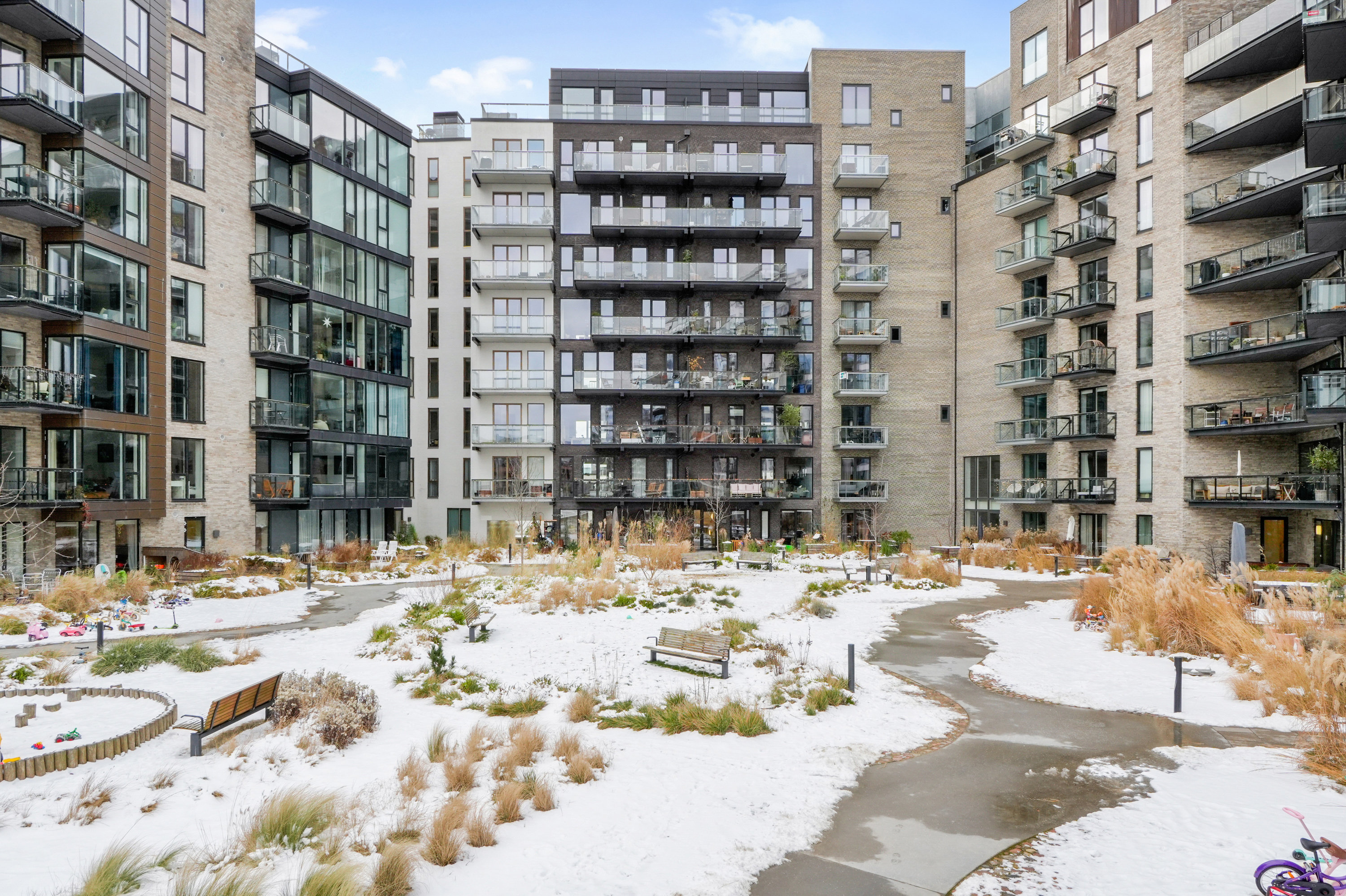 Fremhævet andet billede i fuldskærmstilstand. Billede af Martin Luther Kings Vej 13, 5. tv., 2450 København SV