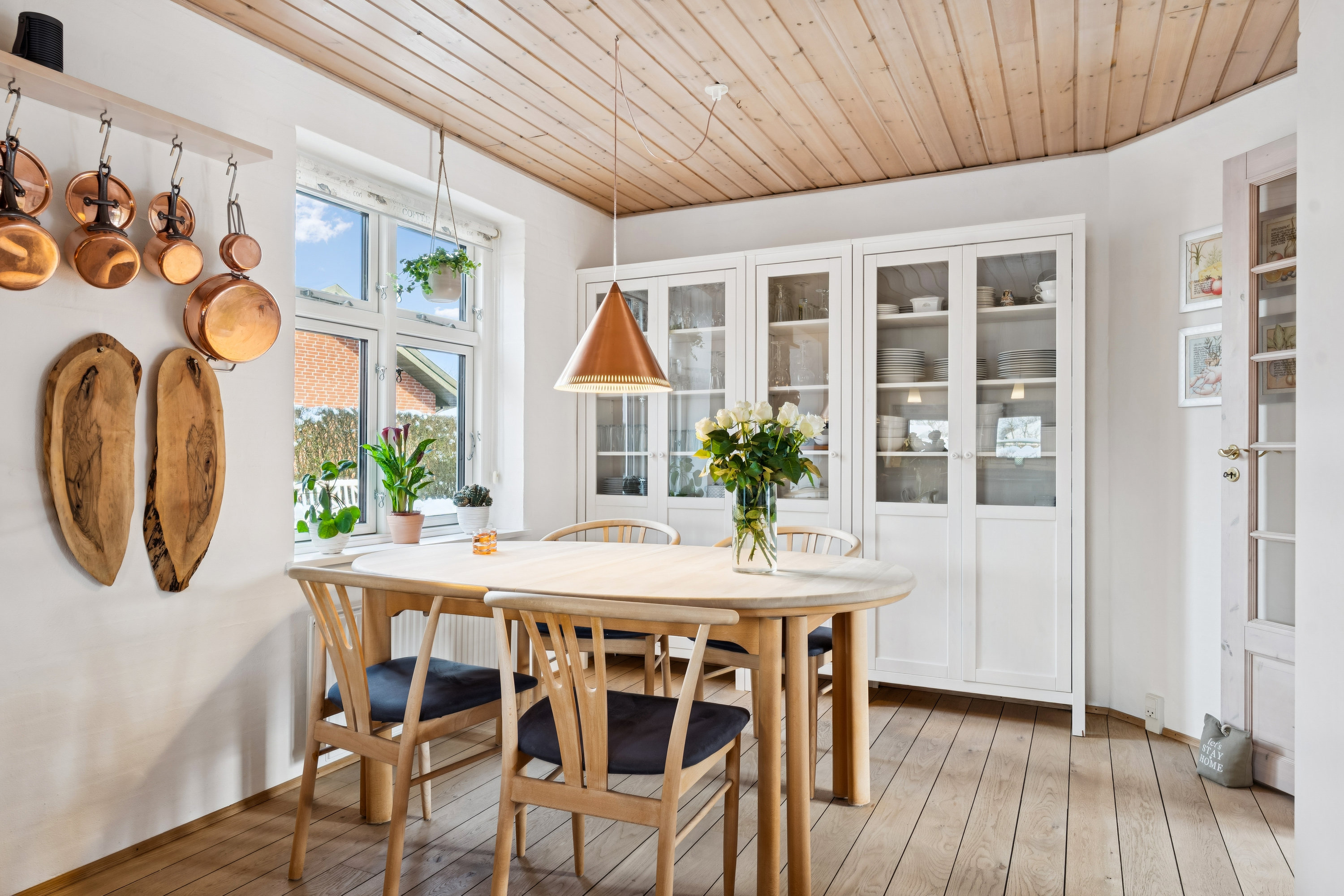 Fremhævet spiseplads billede i fuldskærmstilstand. Billede af Olinesmindevej 13, 8722 Hedensted