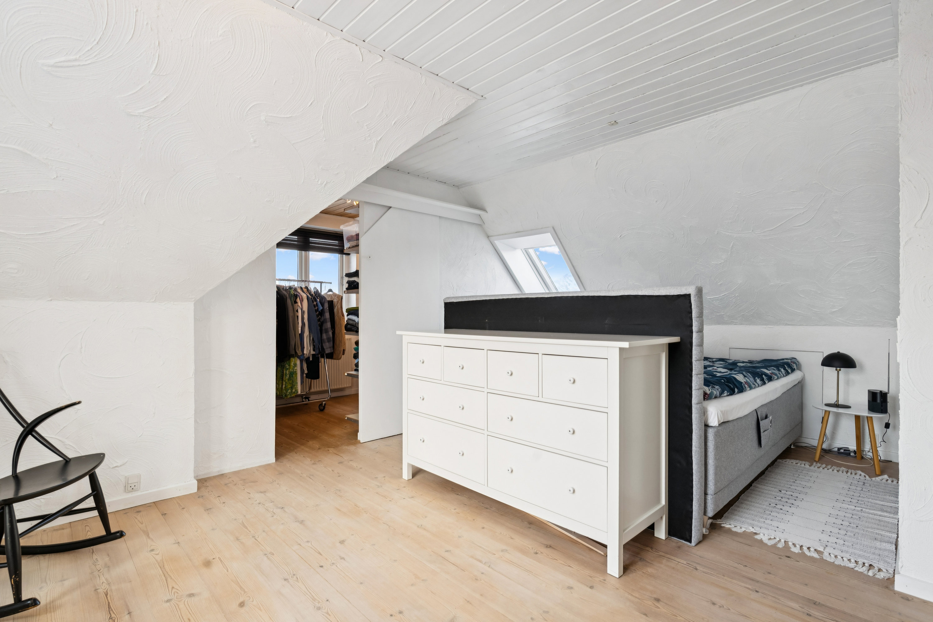 Fremhævet soveværelse billede i fuldskærmstilstand. Billede af Olinesmindevej 13, 8722 Hedensted