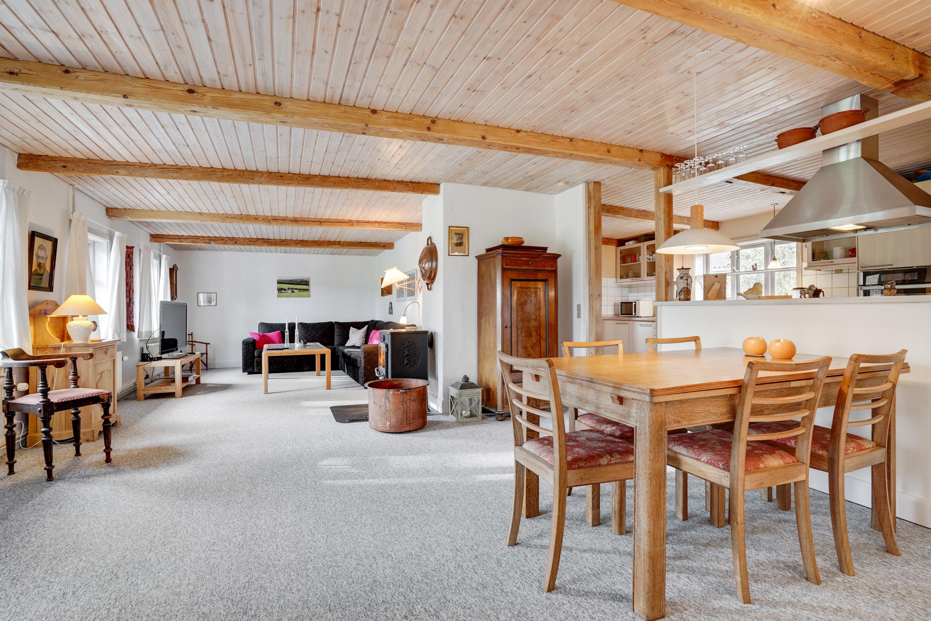 Fremhævet stue billede i fuldskærmstilstand. Billede af Strandhuse 8, Bregninge, 4871 Horbelev