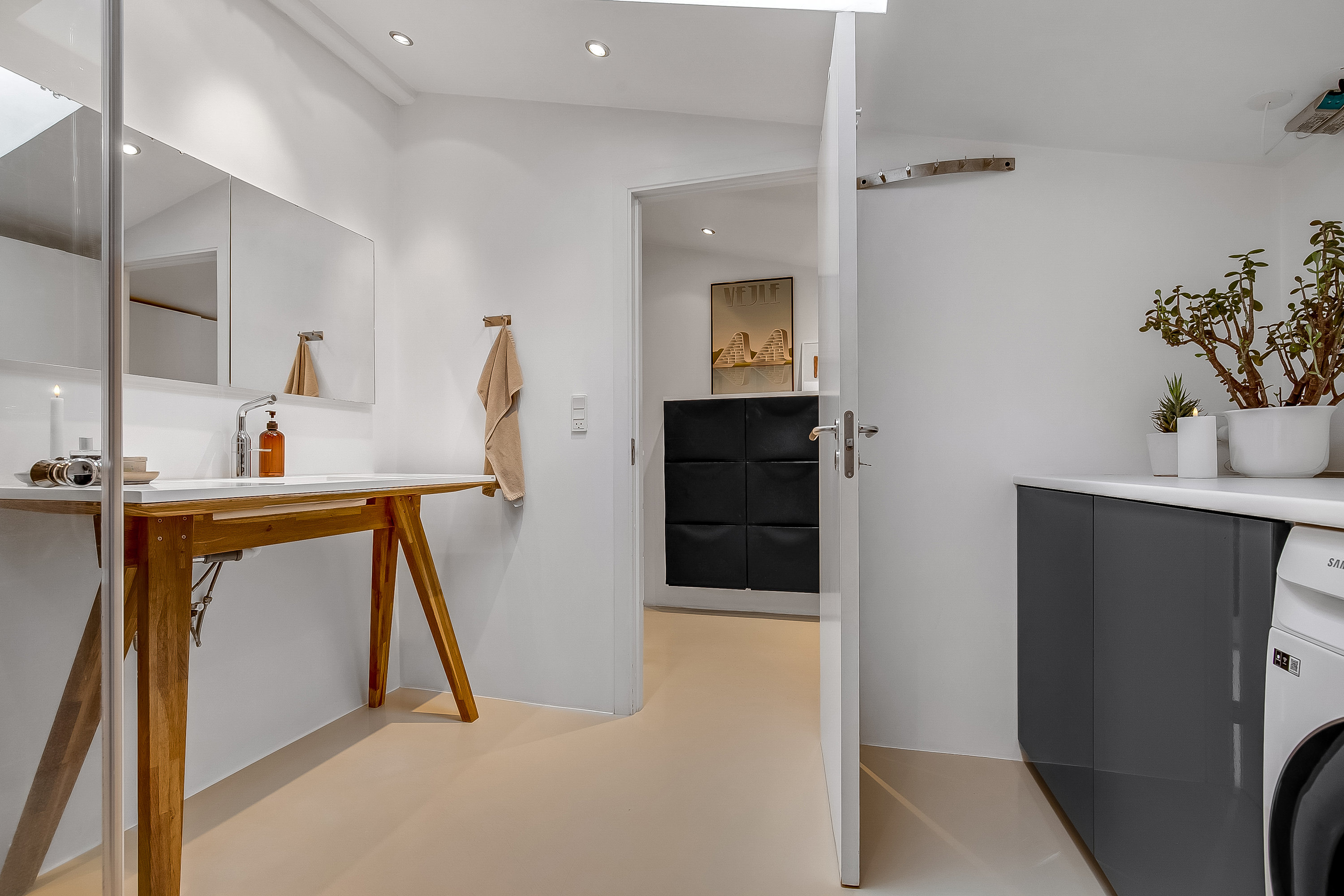 Fremhævet badeværelse billede i fuldskærmstilstand. Billede af Knudsgade 9, 7100 Vejle