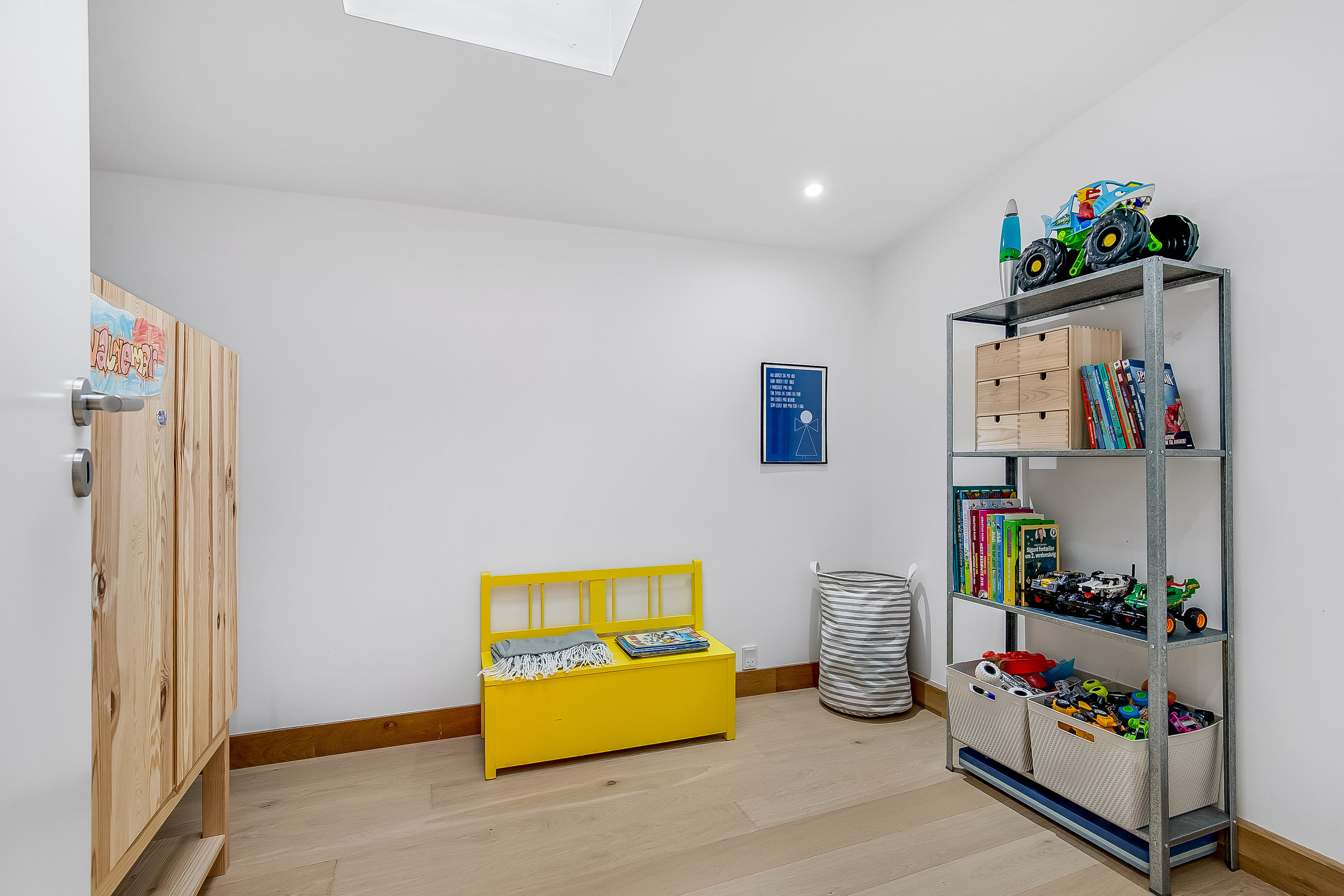 Fremhævet disponibelt rum billede i fuldskærmstilstand. Billede af Knudsgade 9, 7100 Vejle