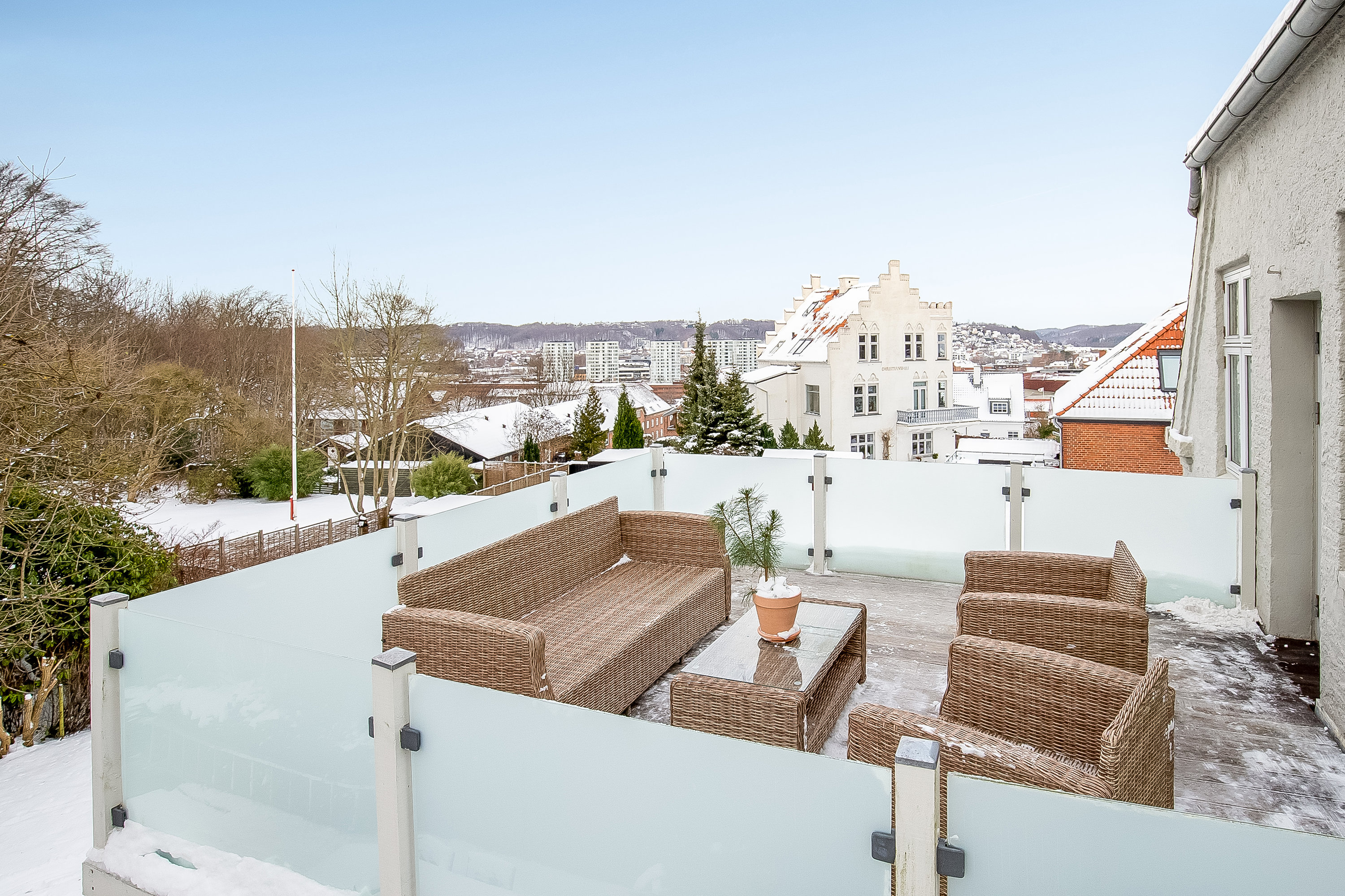 Fremhævet tagterrasse billede i fuldskærmstilstand. Billede af St Bjerggade 8, 7100 Vejle