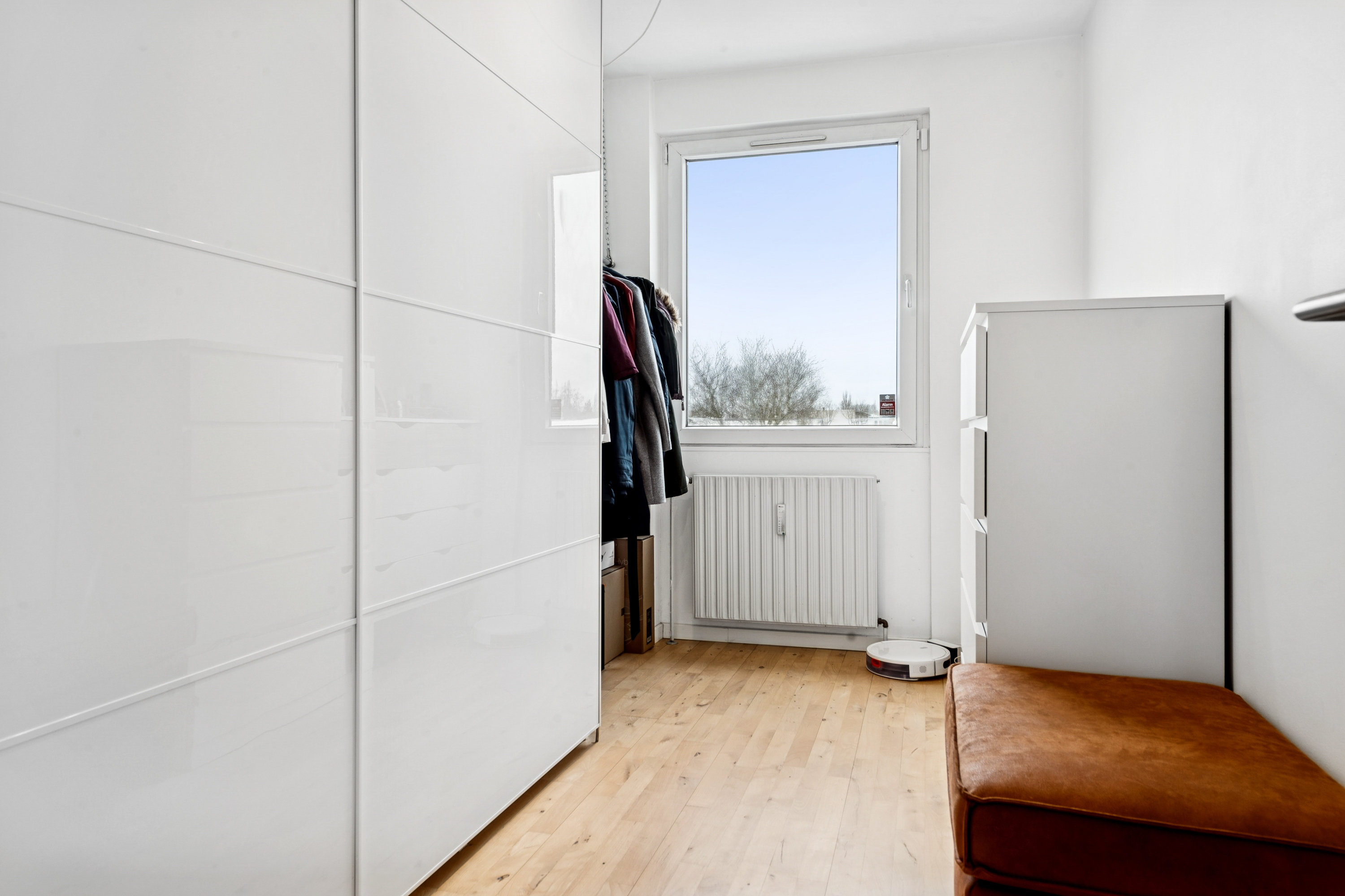 Fremhævet værelse billede i fuldskærmstilstand. Billede af Elmehusene 48, 2600 Glostrup