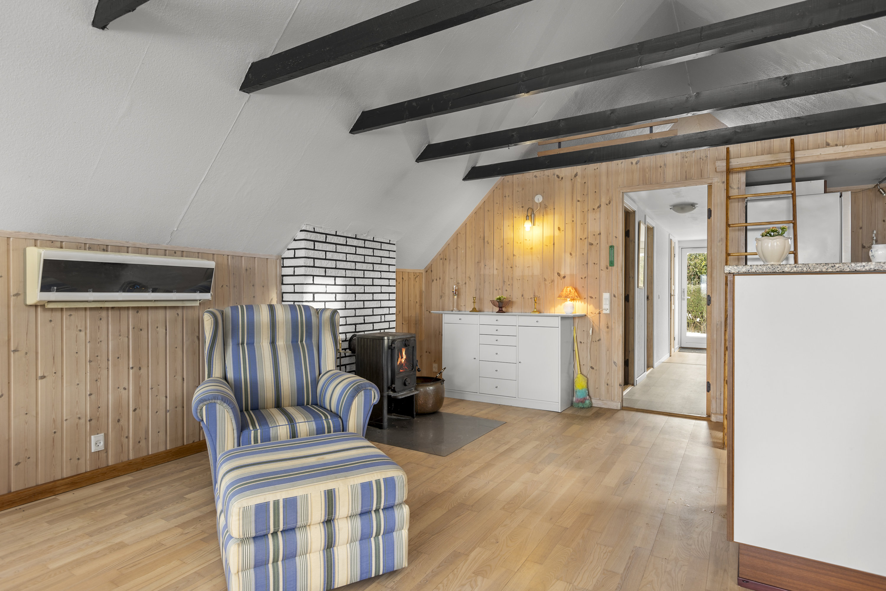 Fremhævet stue billede i fuldskærmstilstand. Billede af Yrsavej 9, Drøsselbjerg, 4200 Slagelse