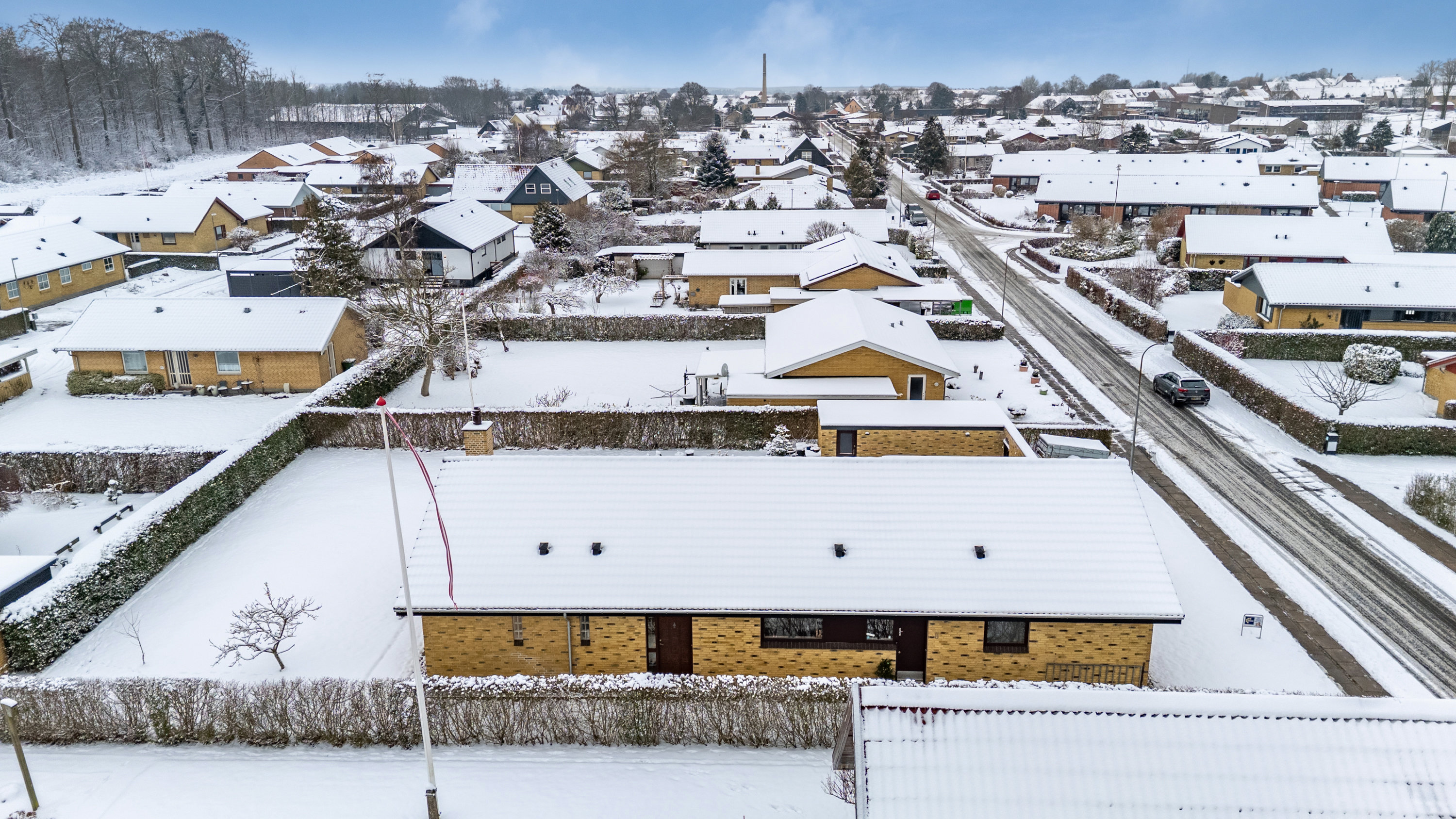 Fremhævet luftfoto billede i fuldskærmstilstand. Billede af Tjørnevej 8, 5400 Bogense