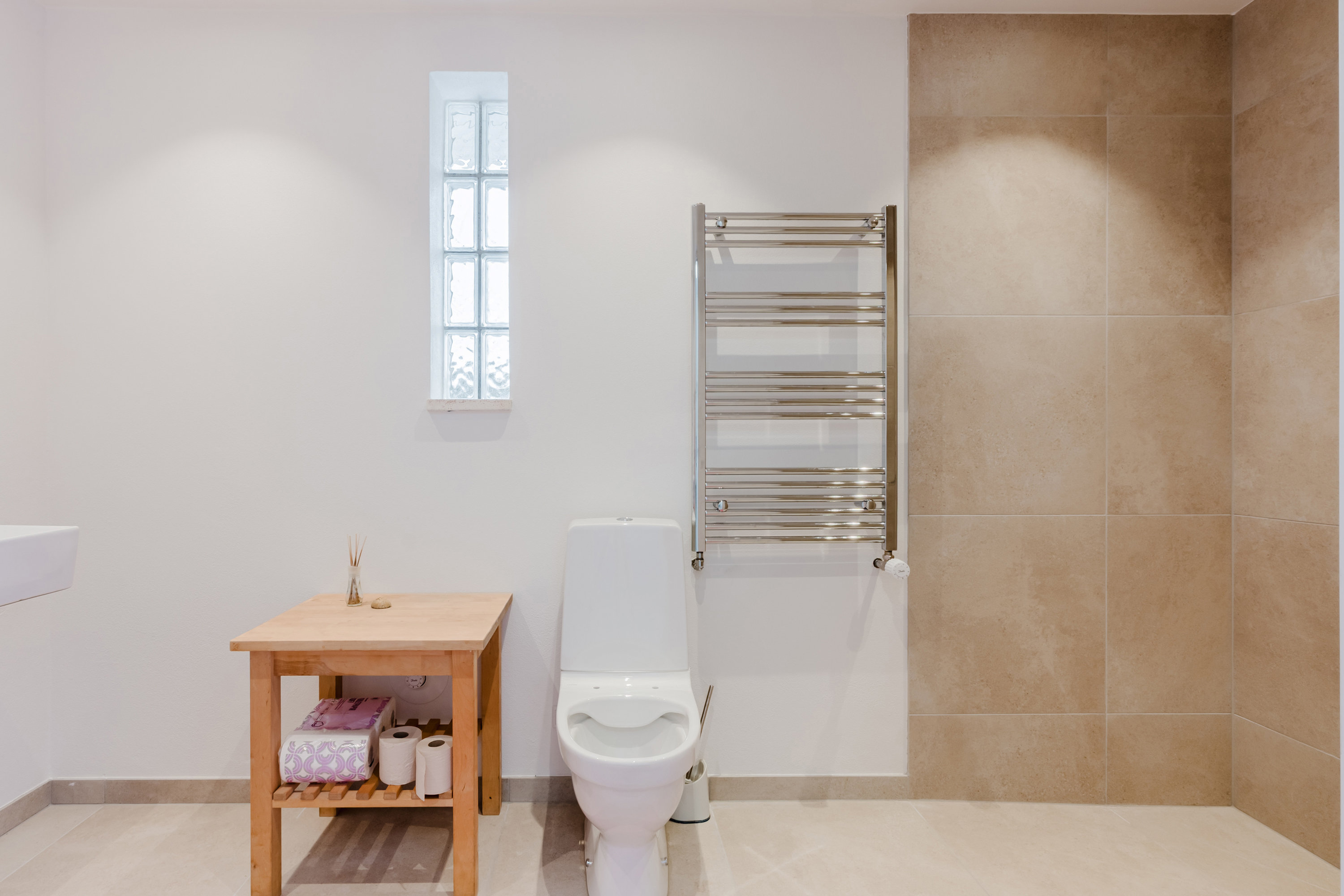 Fremhævet badeværelse billede i fuldskærmstilstand. Billede af Tjørnevej 8, 5400 Bogense