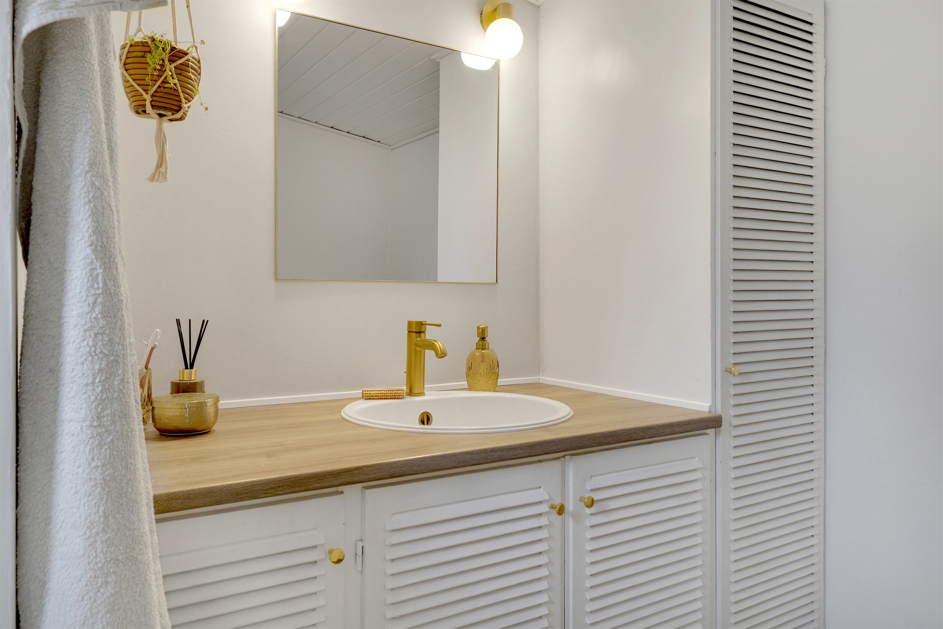 Fremhævet badeværelse billede i fuldskærmstilstand. Billede af Godthåbsvej 23, 6690 Gørding