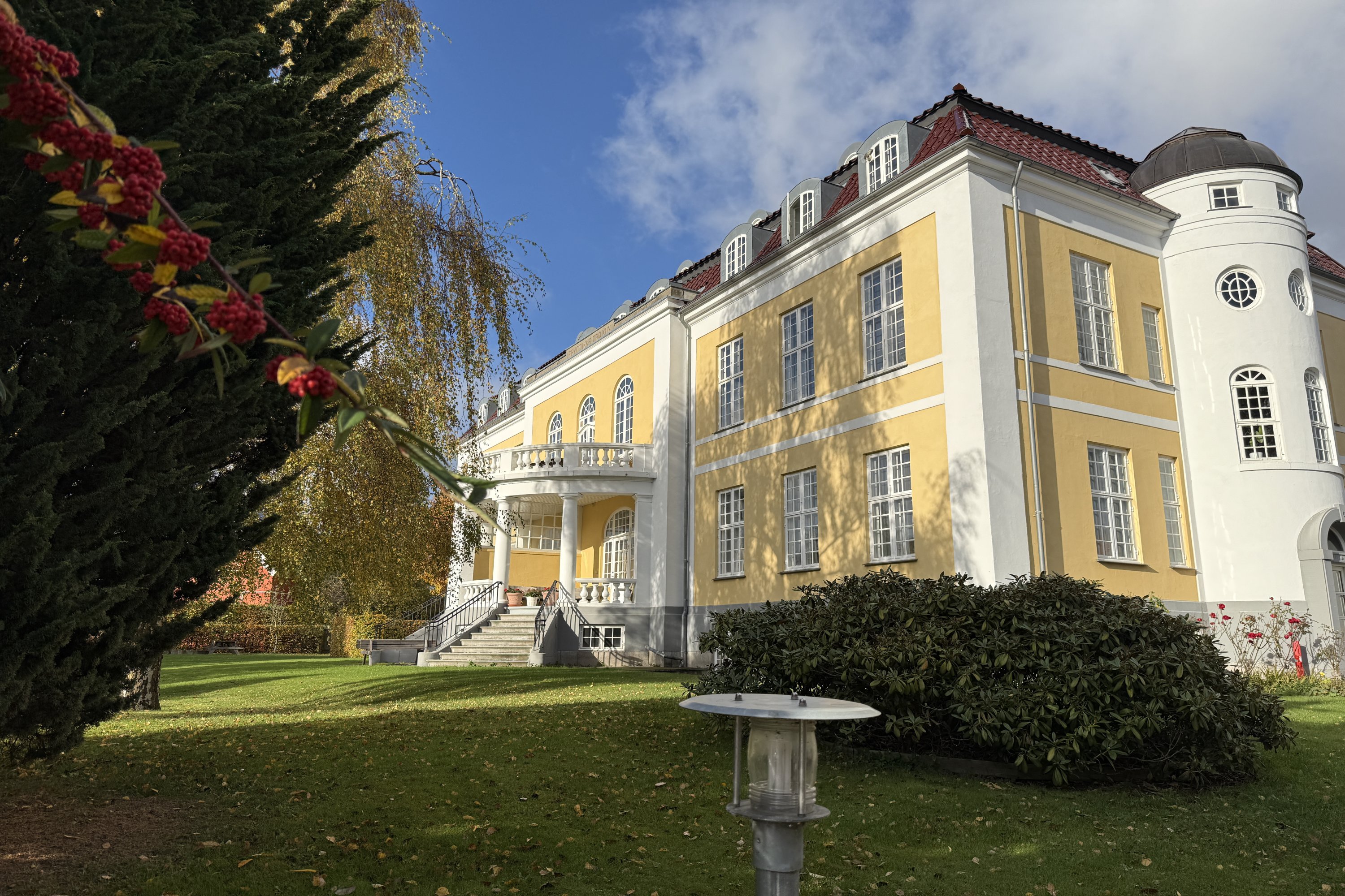 Villa: Ejendommen på Strandagervej 24, 2900 Hellerup