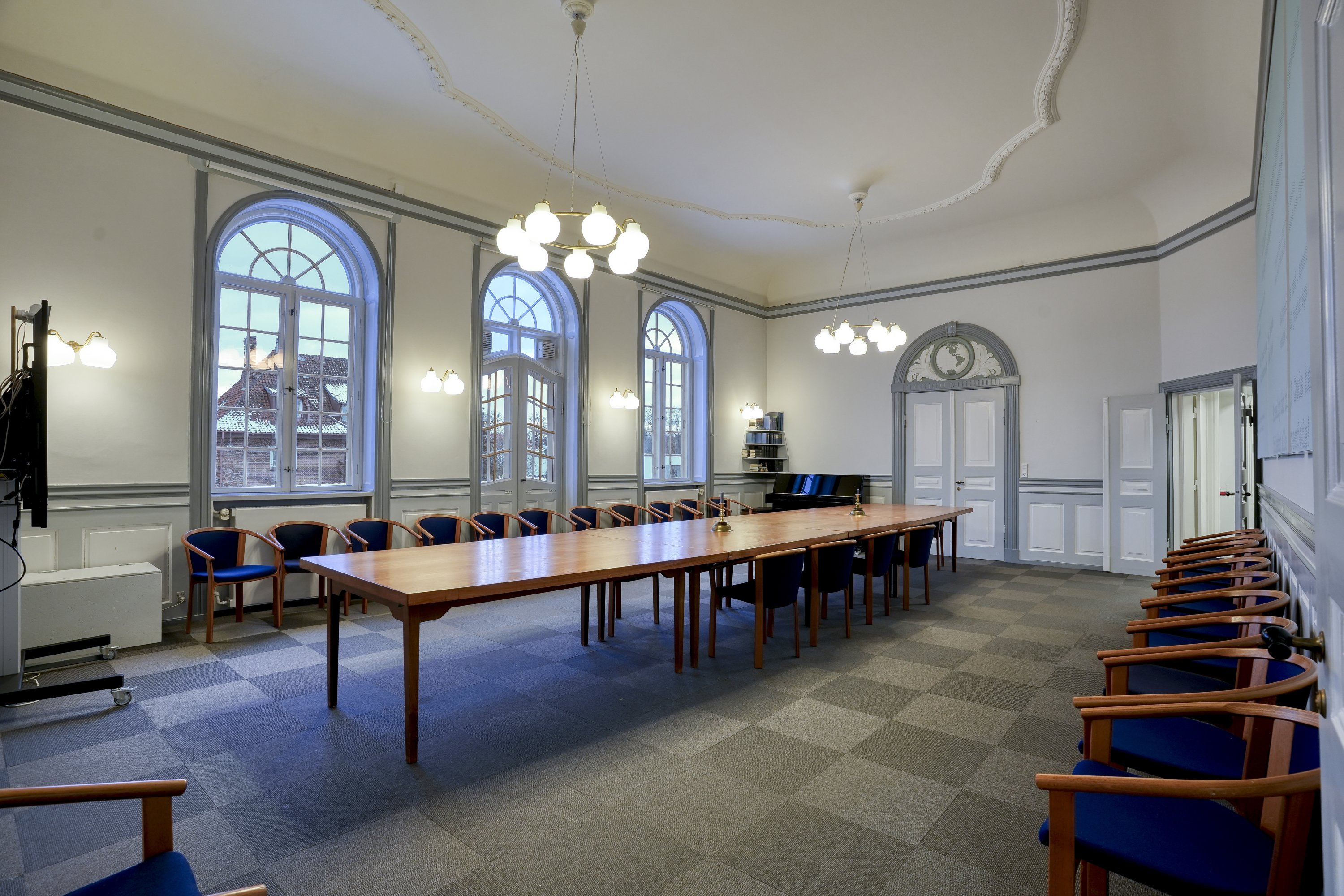 Fremhævet stue billede i fuldskærmstilstand. Billede af Strandagervej 24, 2900 Hellerup