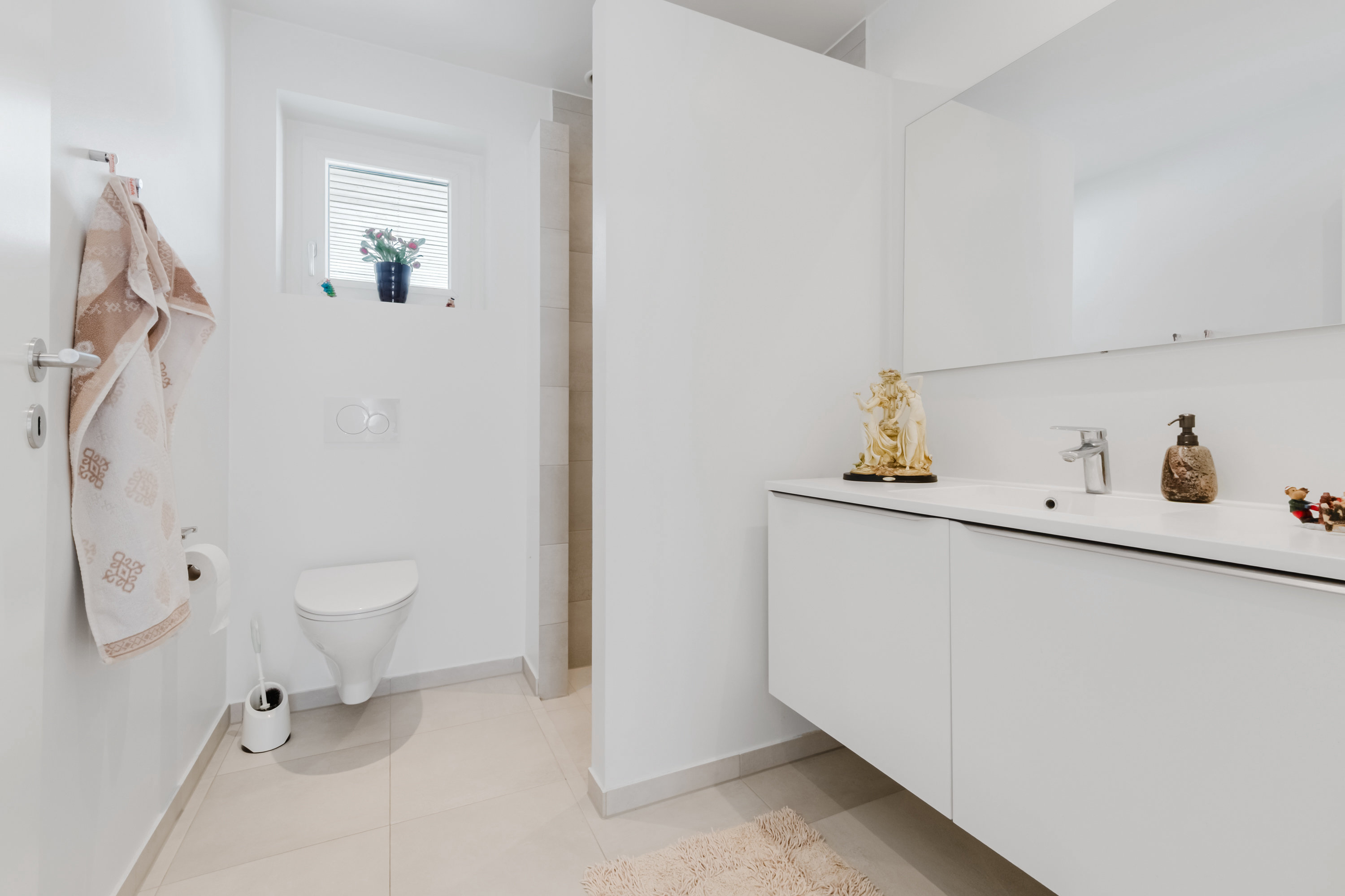 Fremhævet badeværelse billede i fuldskærmstilstand. Billede af Romerdalen 35, Bellinge, 5250 Odense SV