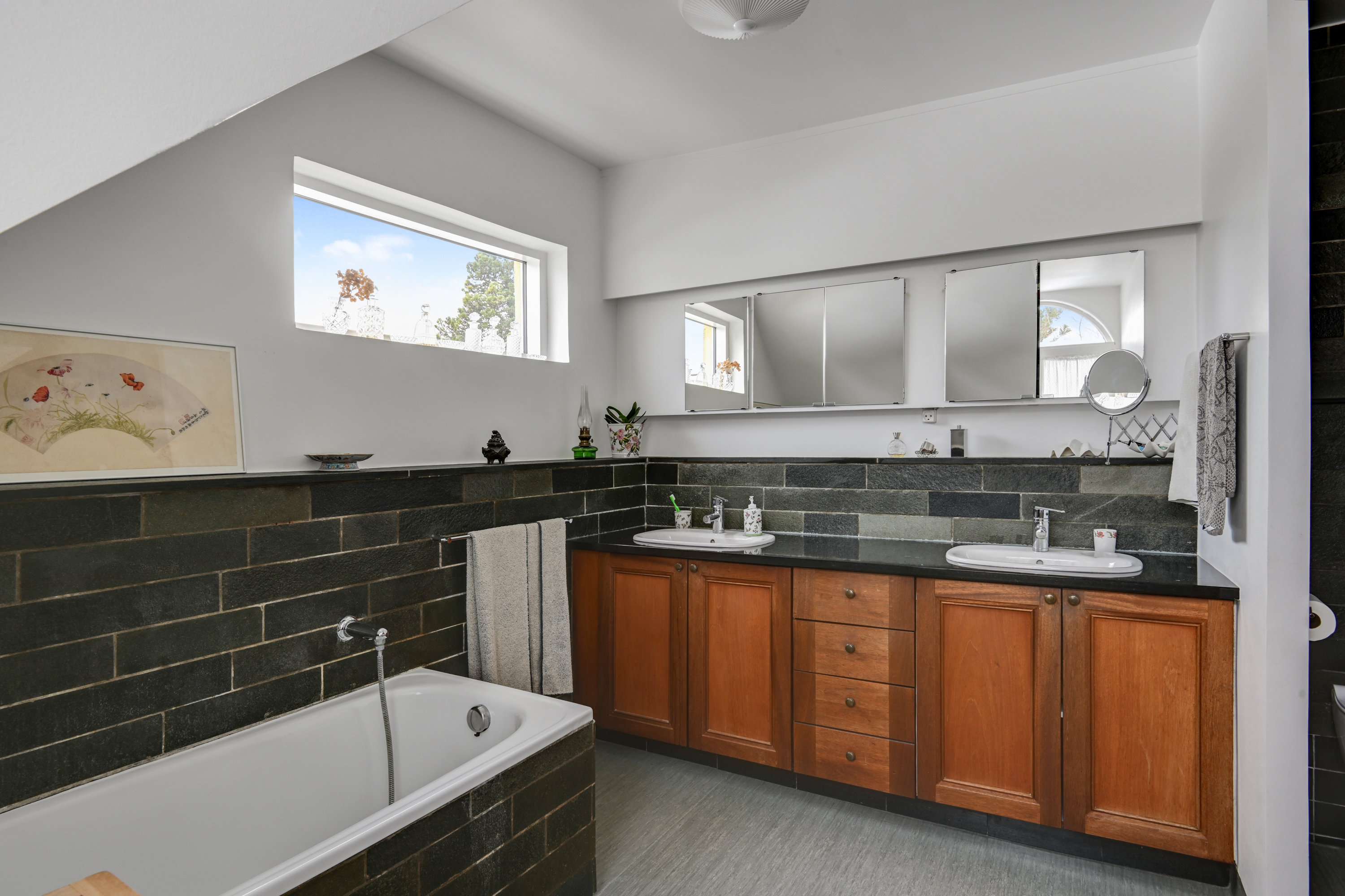 Fremhævet andet billede i fuldskærmstilstand. Billede af Strandvejen 649, 2930 Klampenborg