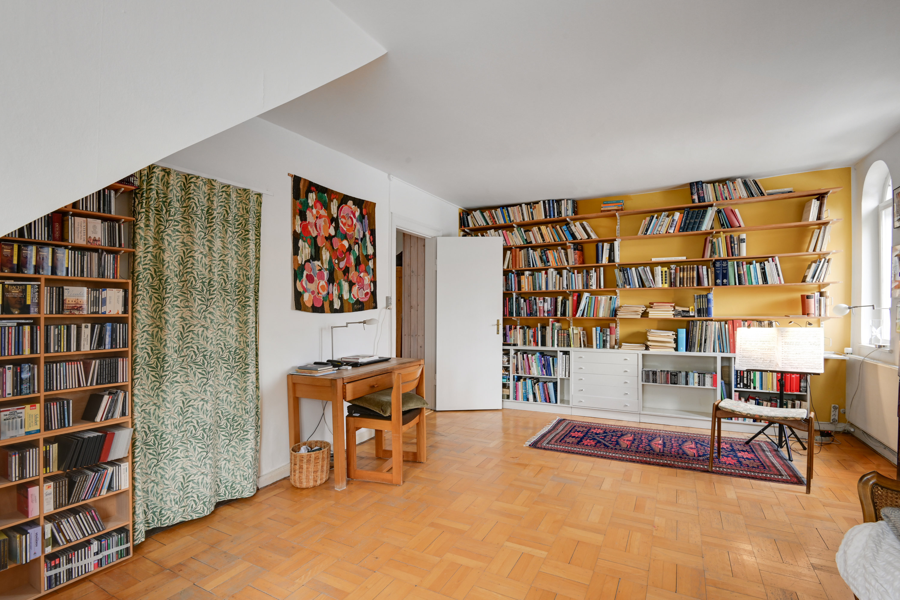 Fremhævet andet billede i fuldskærmstilstand. Billede af Strandvejen 649, 2930 Klampenborg