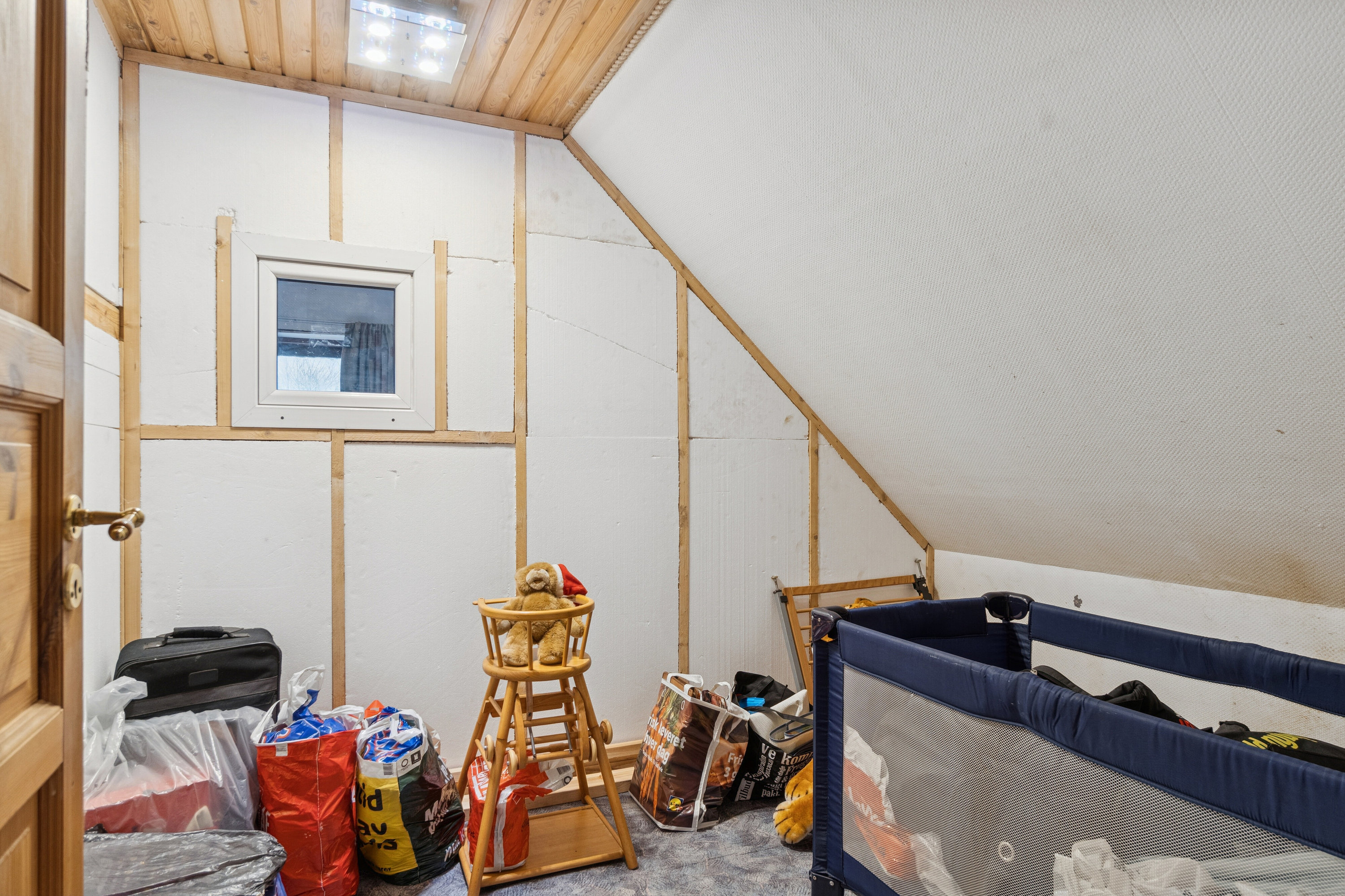 Fremhævet værelse billede i fuldskærmstilstand. Billede af Knudsbølvej 15, Bølling, 6040 Egtved