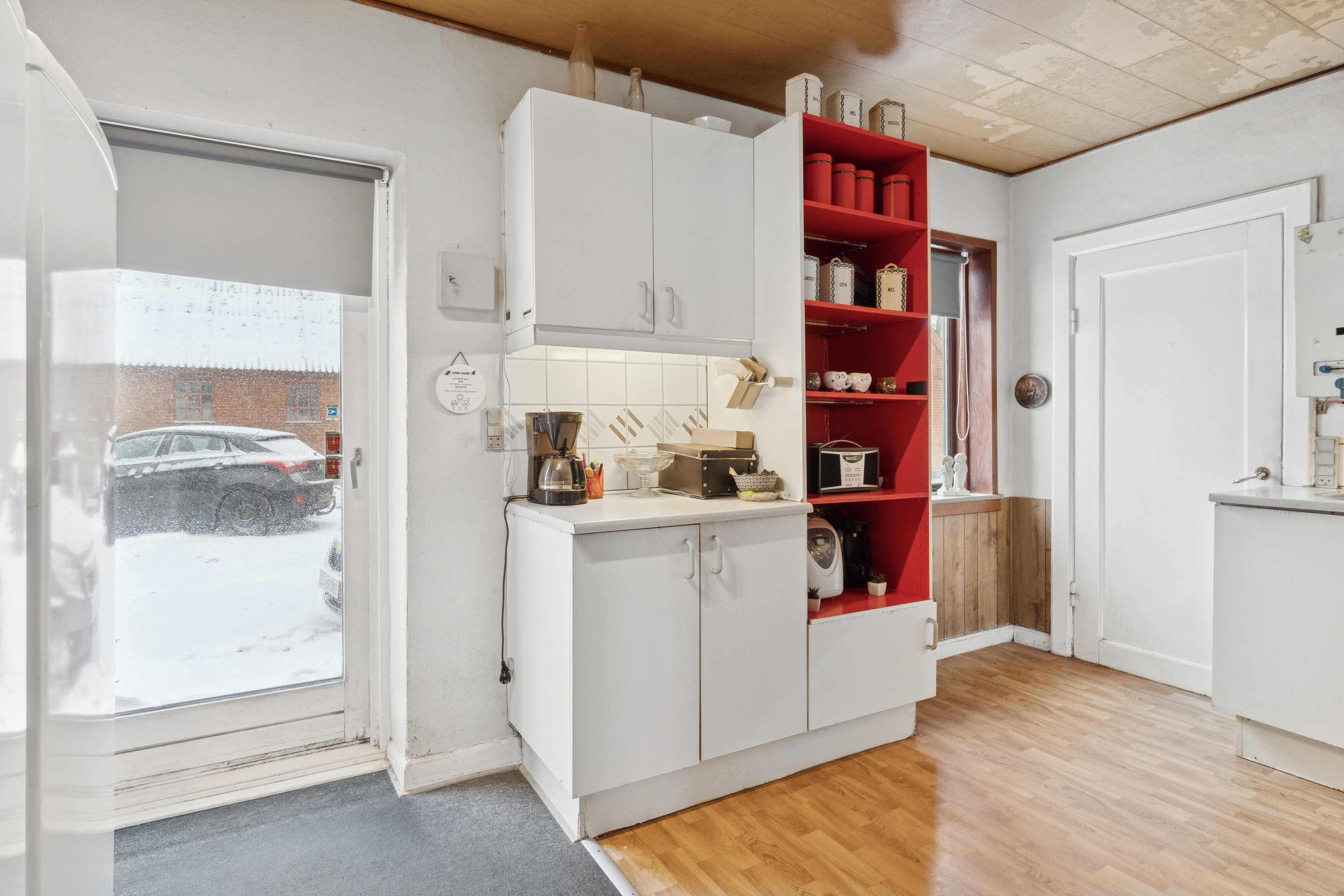 Fremhævet køkken billede i fuldskærmstilstand. Billede af Knudsbølvej 15, Bølling, 6040 Egtved