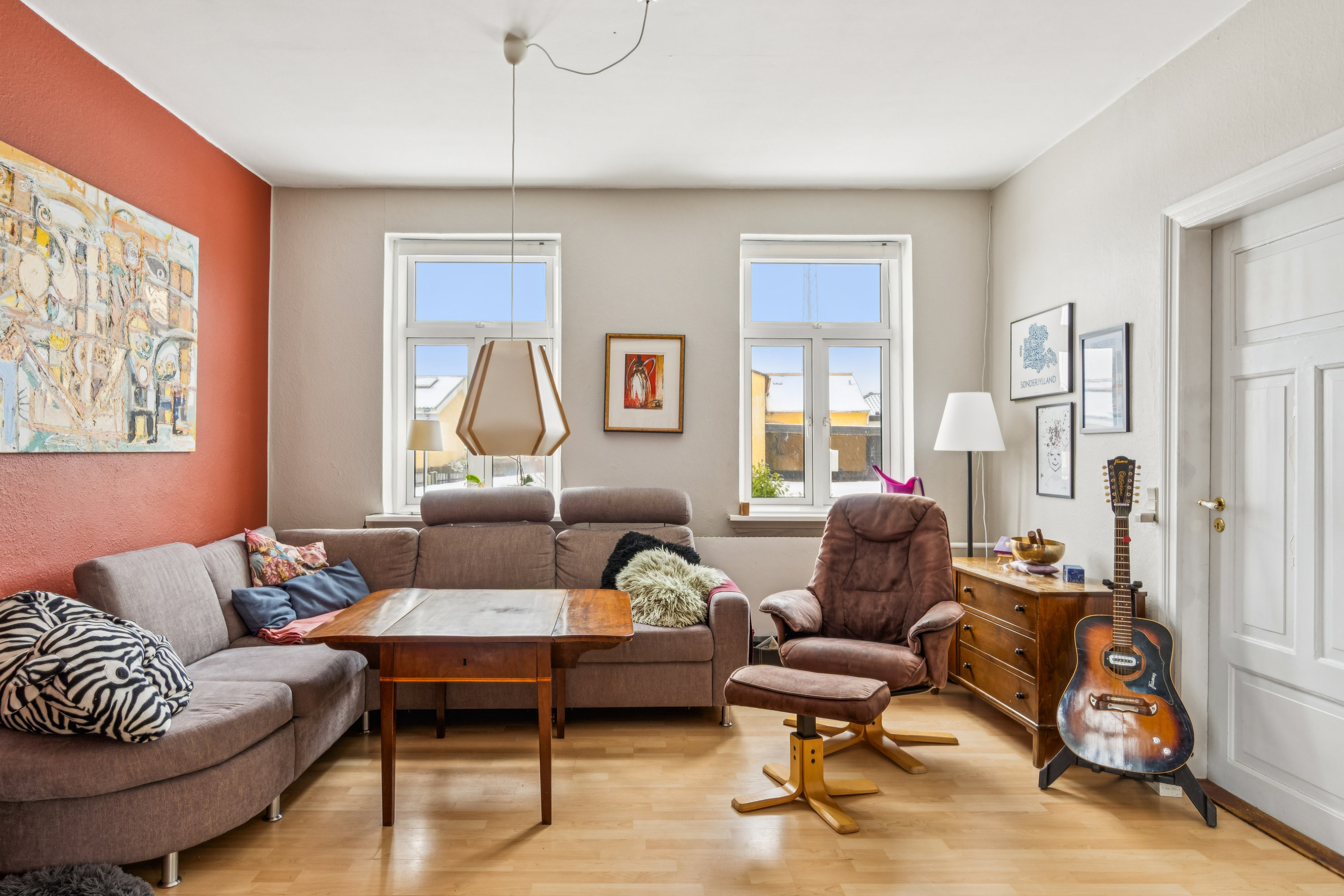 Fremhævet stue billede i fuldskærmstilstand. Billede af Nalmadebro 21, 6300 Gråsten