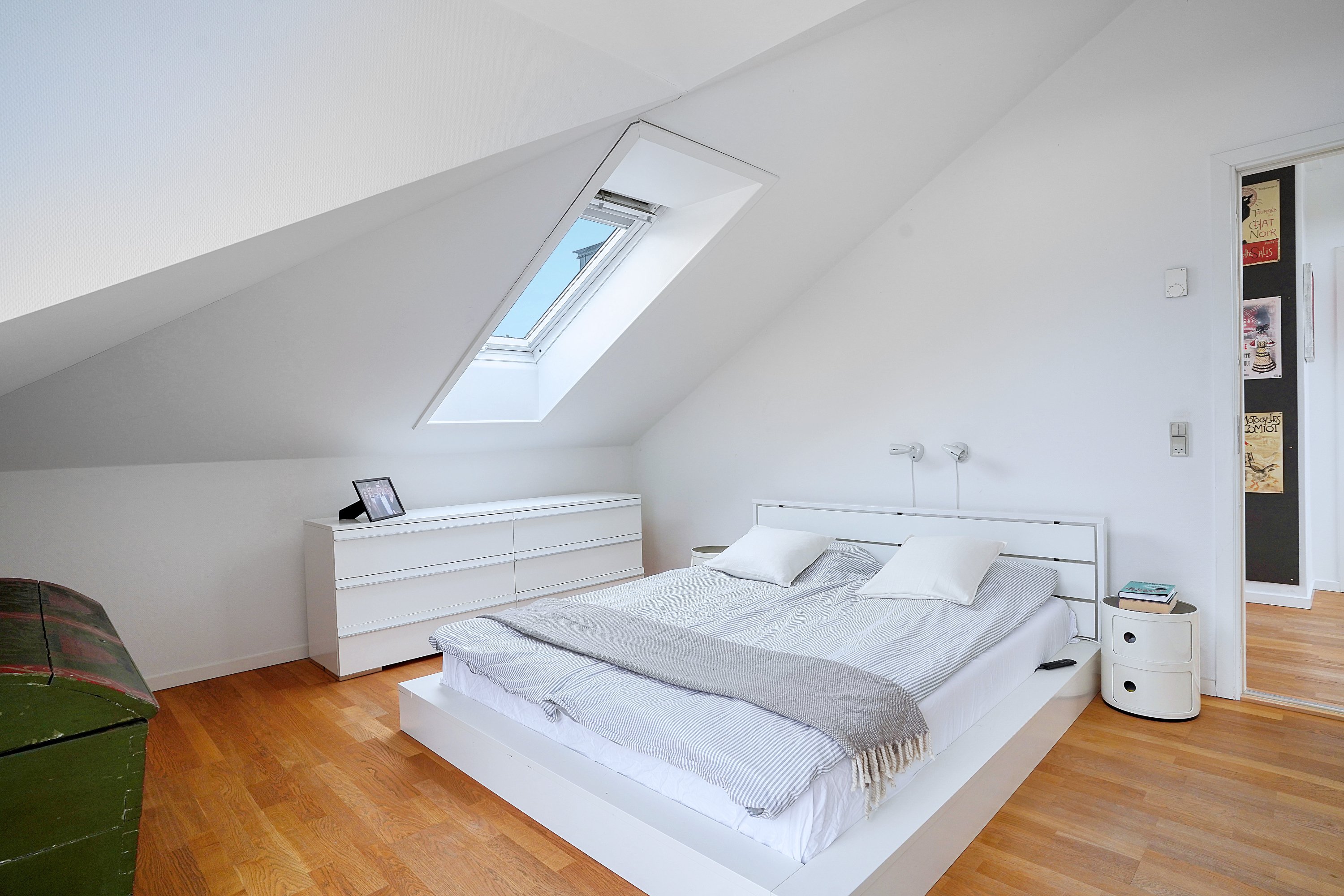 Fremhævet værelse billede i fuldskærmstilstand. Billede af Skandrups Alle 39, Hareskov, 3500 Værløse