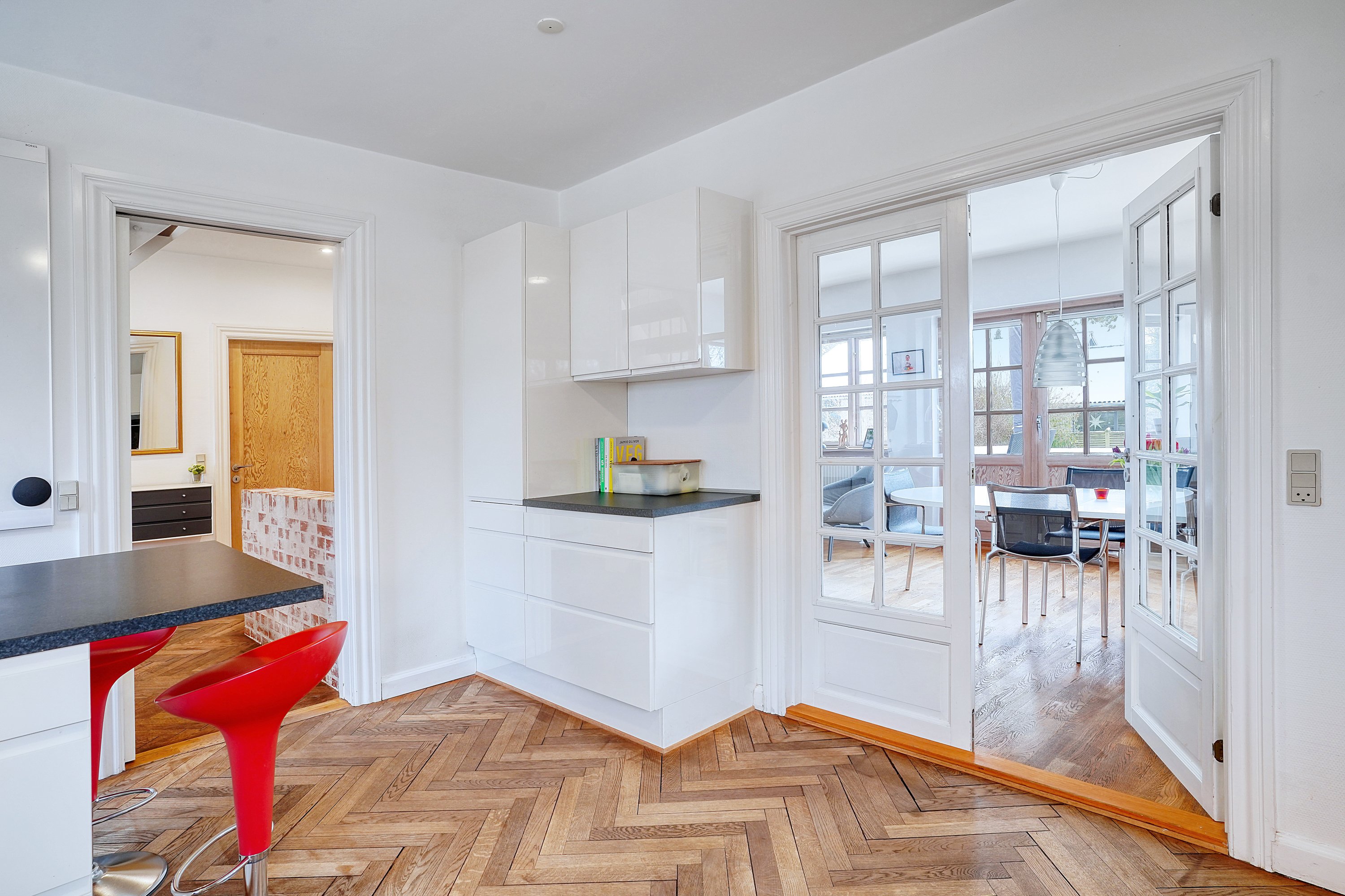 Fremhævet køkken billede i fuldskærmstilstand. Billede af Skandrups Alle 39, Hareskov, 3500 Værløse