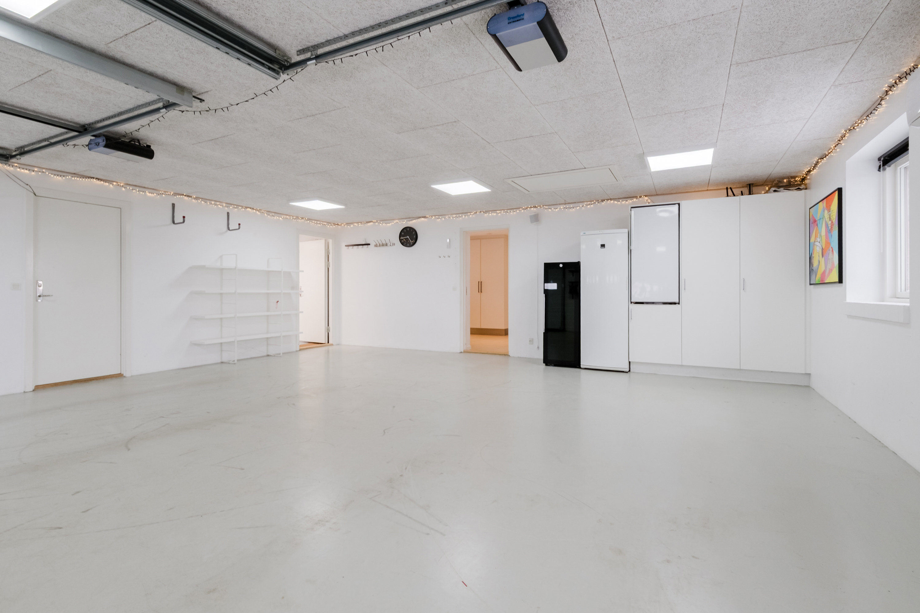 Fremhævet garage billede i fuldskærmstilstand. Billede af Søndermarken 85, 5580 Nørre Aaby