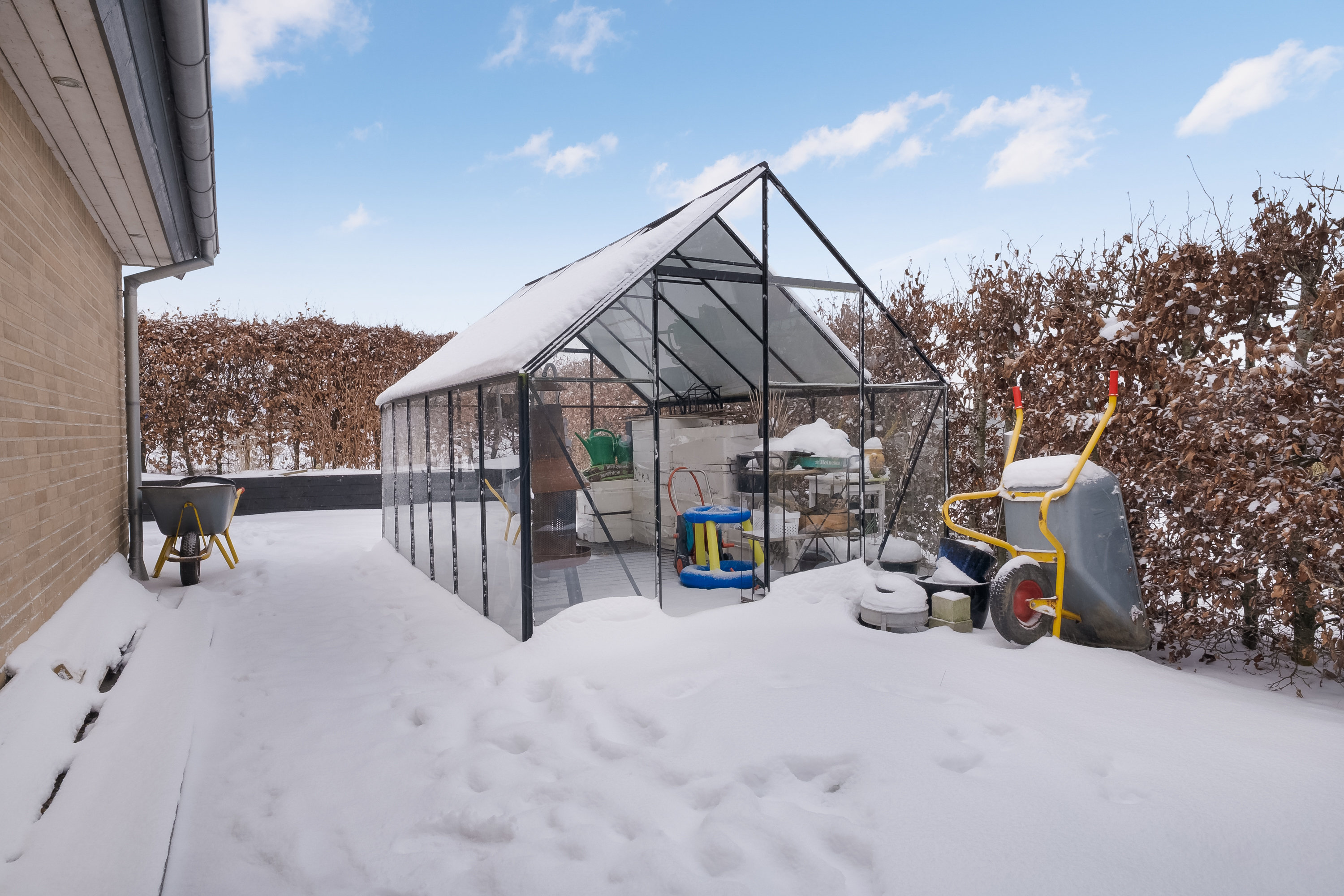 Fremhævet drivhus billede i fuldskærmstilstand. Billede af Søndermarken 85, 5580 Nørre Aaby