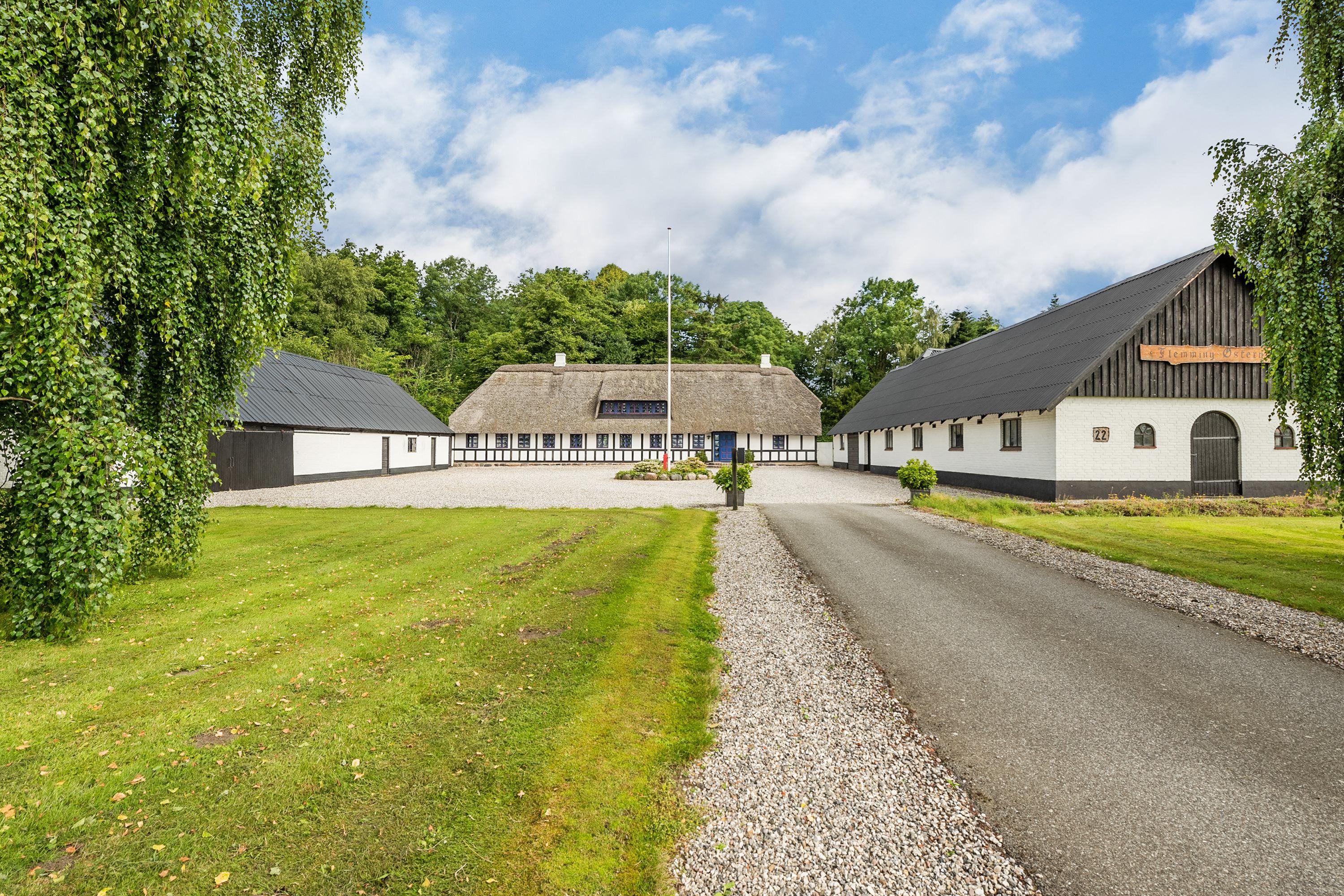 Miniaturebillede 1: ejendommen. Billede af Flemmingvej 22, 8762 Flemming