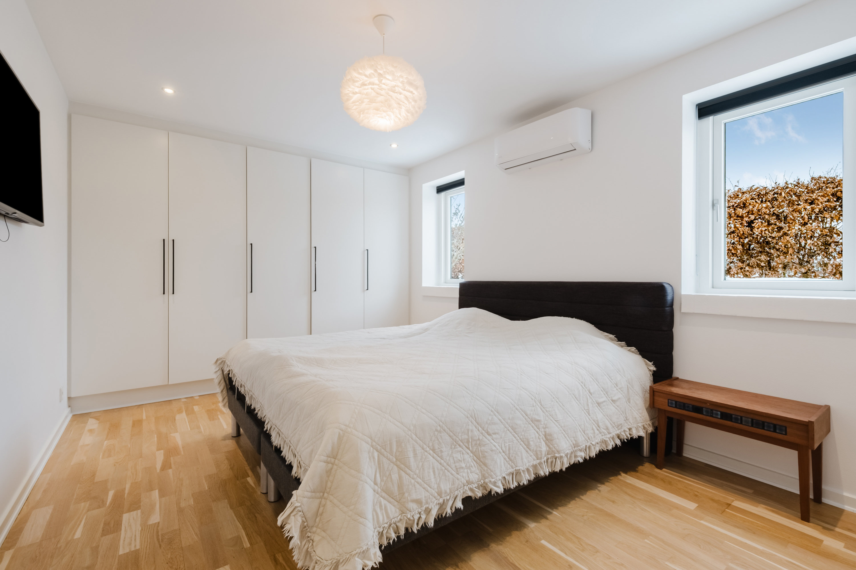 Fremhævet soveværelse billede i fuldskærmstilstand. Billede af Søndermarken 85, 5580 Nørre Aaby