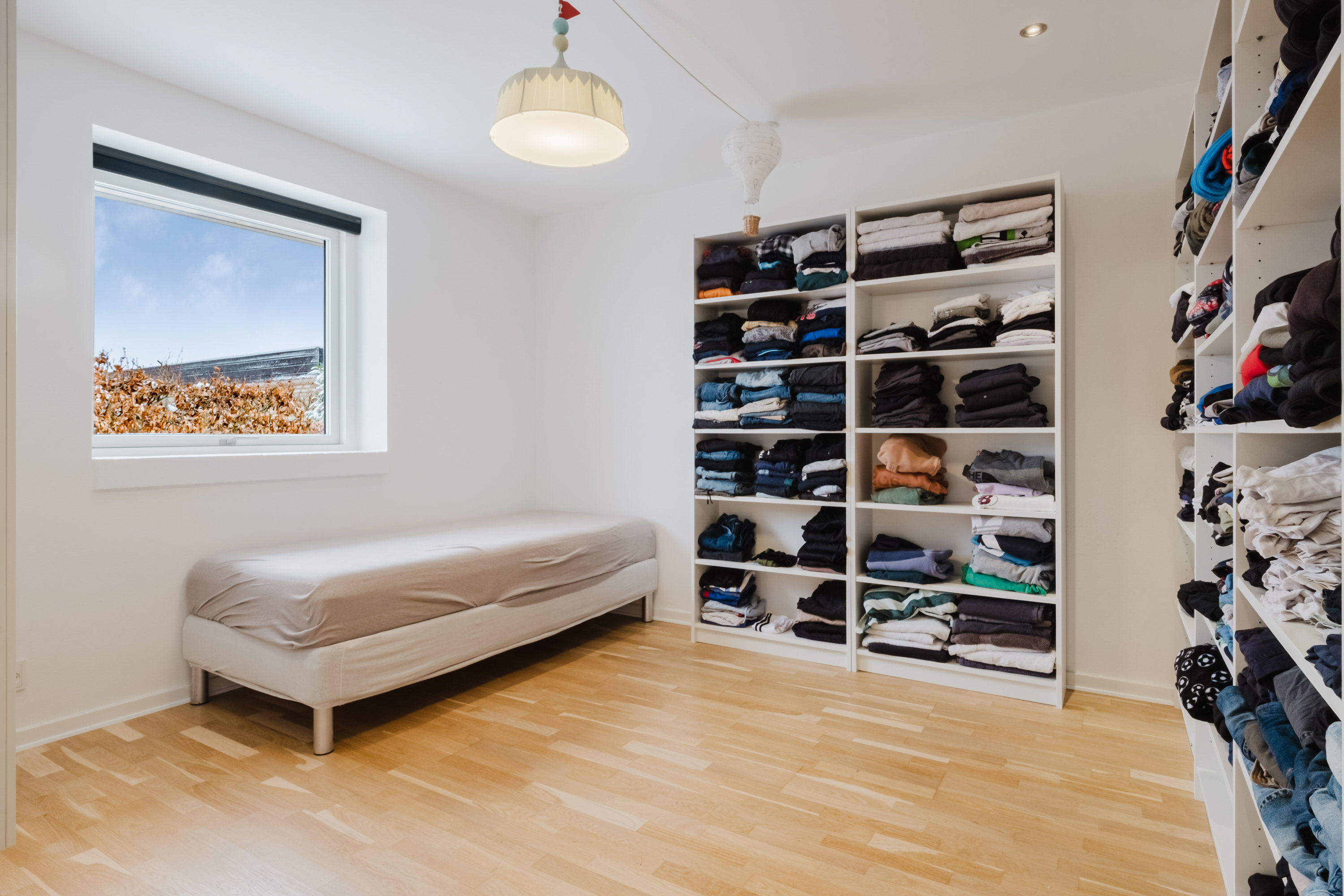 Fremhævet værelse billede i fuldskærmstilstand. Billede af Søndermarken 85, 5580 Nørre Aaby