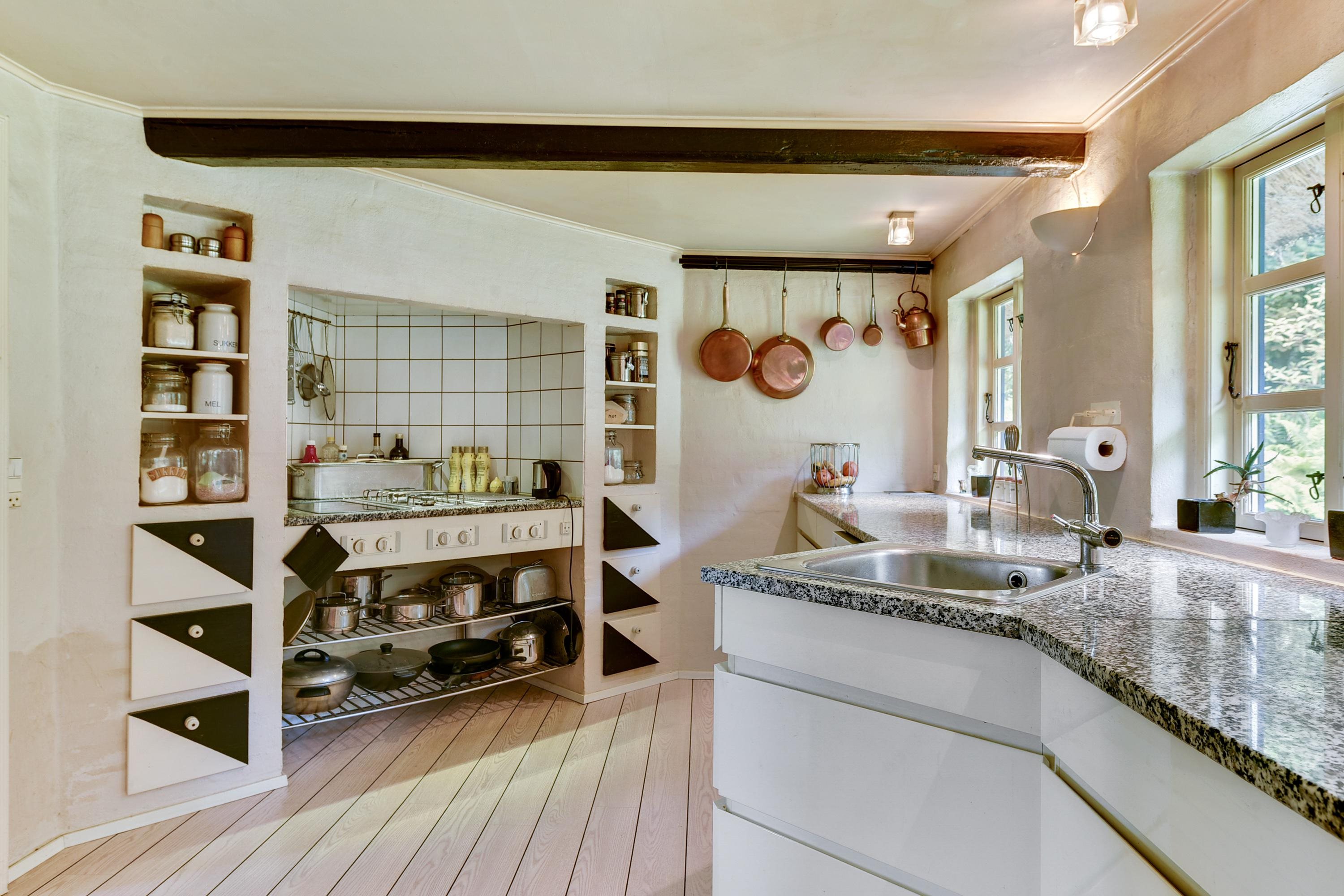 Fremhævet køkken billede i fuldskærmstilstand. Billede af Flemmingvej 22, 8762 Flemming