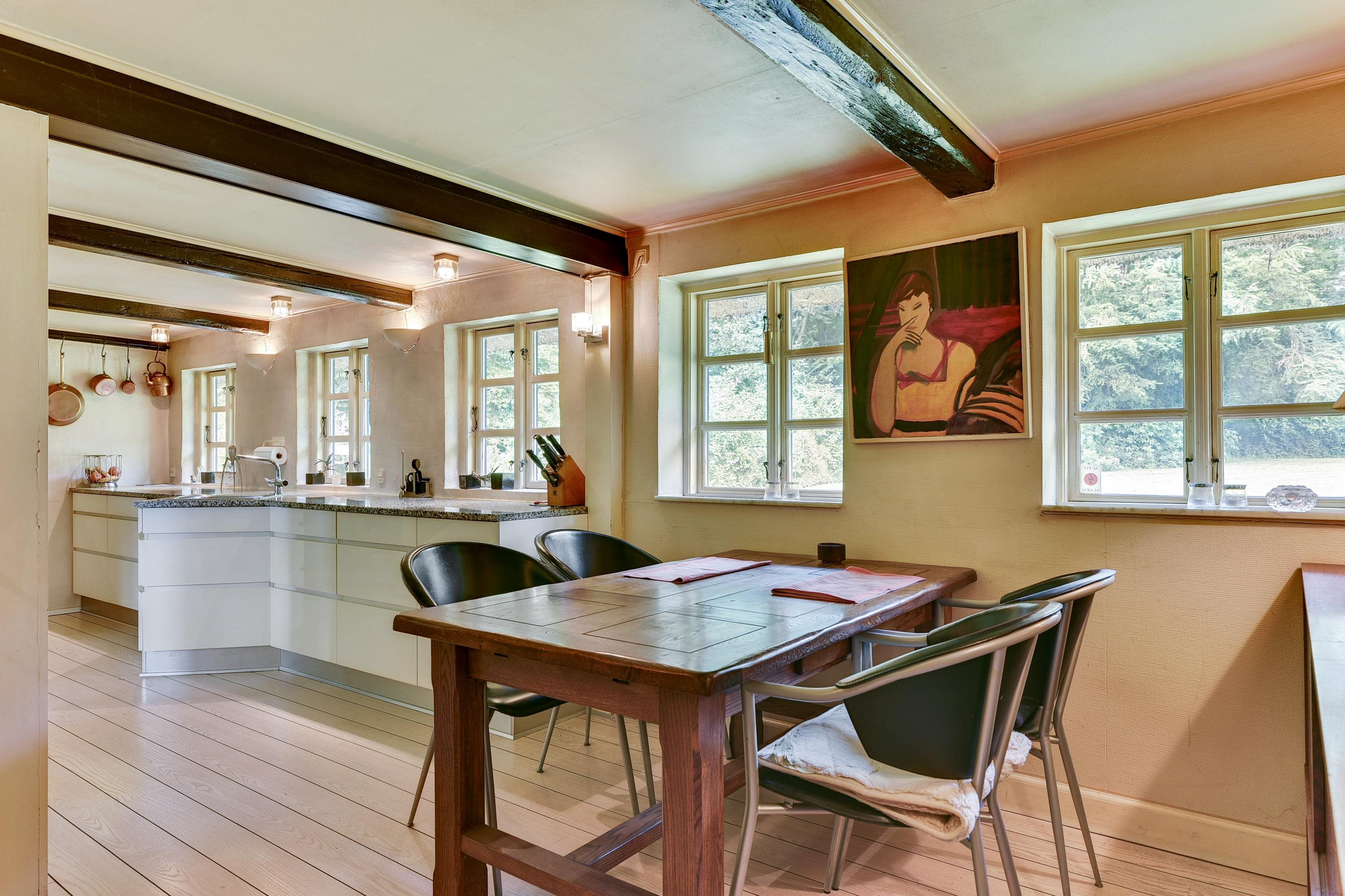 Fremhævet køkken billede i fuldskærmstilstand. Billede af Flemmingvej 22, 8762 Flemming