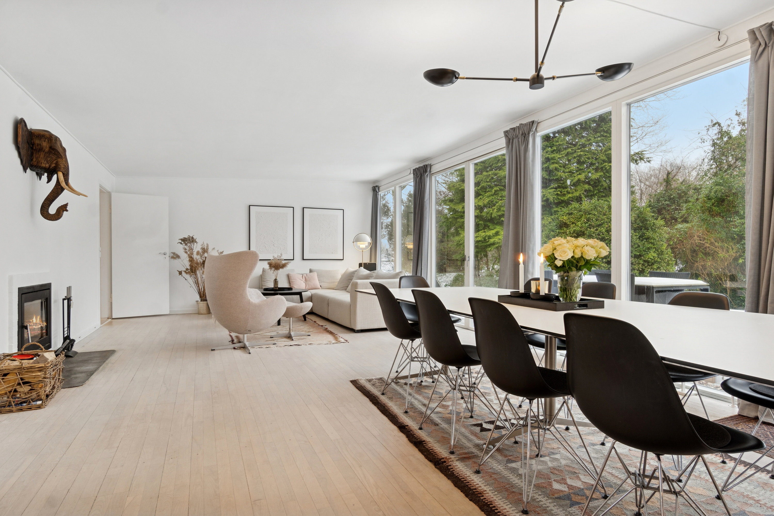 Miniaturebillede 2: spisestue. Billede af Gammel Holtevej 104C, Gl Holte, 2840 Holte