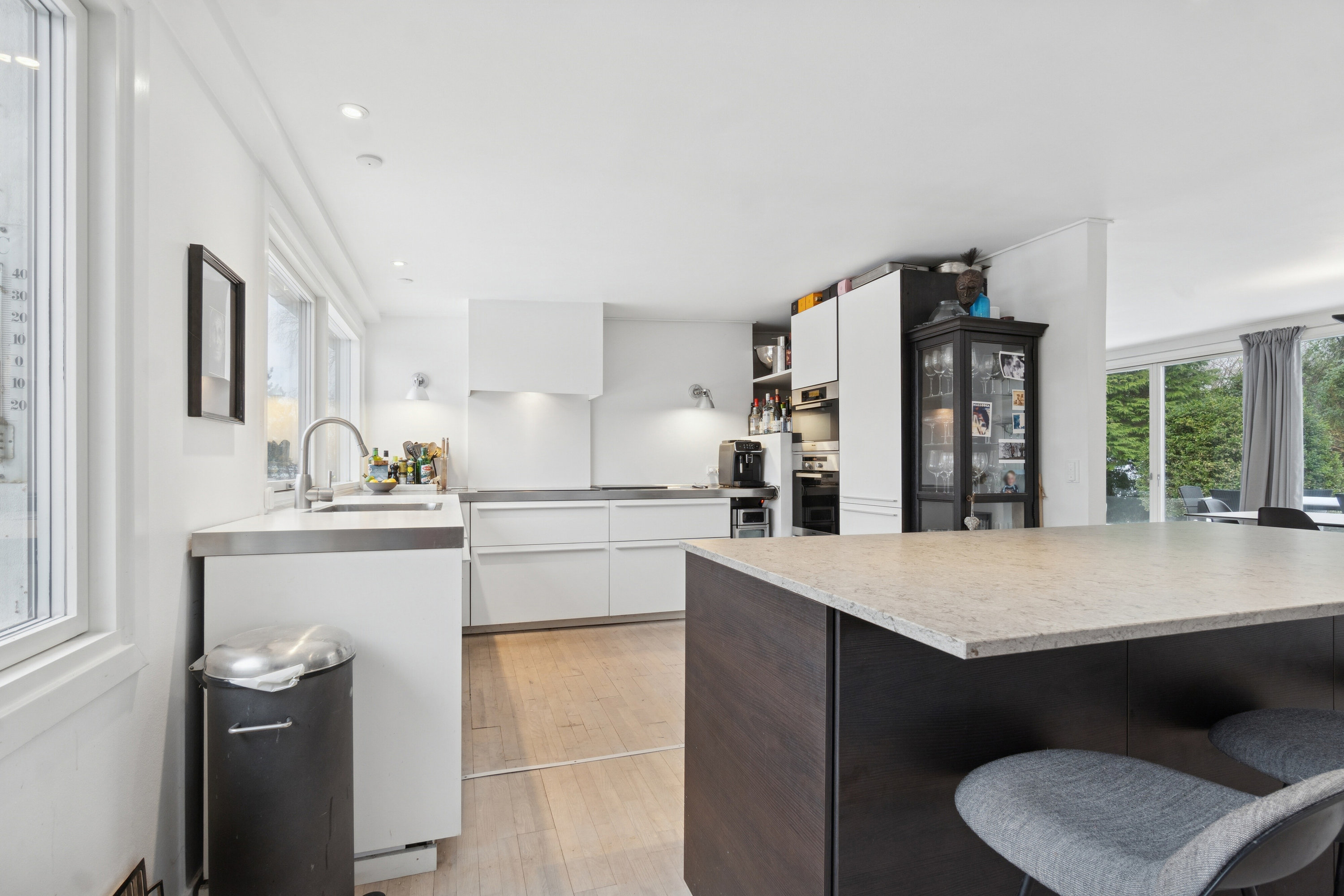 Fremhævet køkken billede i fuldskærmstilstand. Billede af Gammel Holtevej 104C, Gl Holte, 2840 Holte