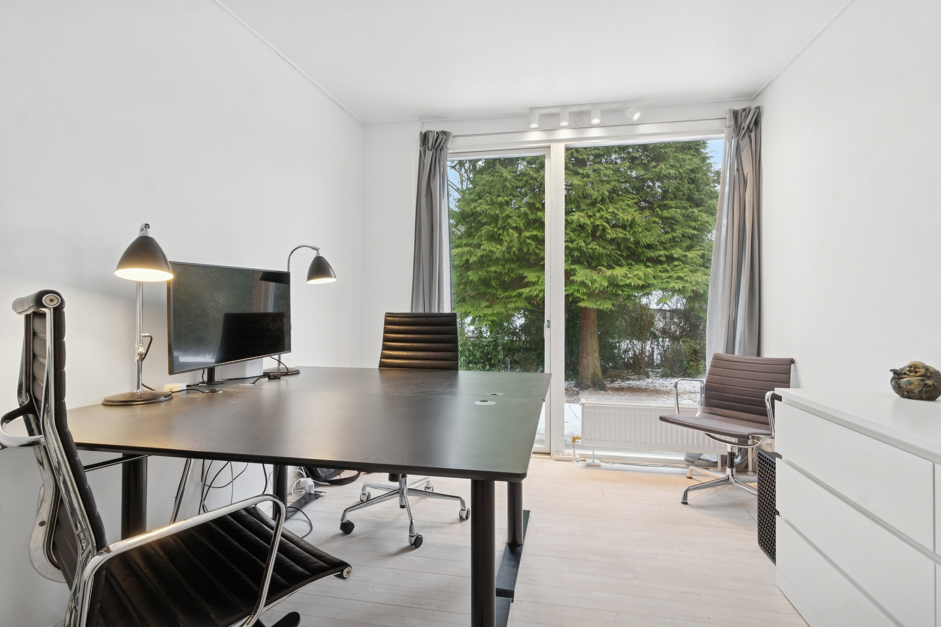 Fremhævet arbejdsværelse billede i fuldskærmstilstand. Billede af Gammel Holtevej 104C, Gl Holte, 2840 Holte