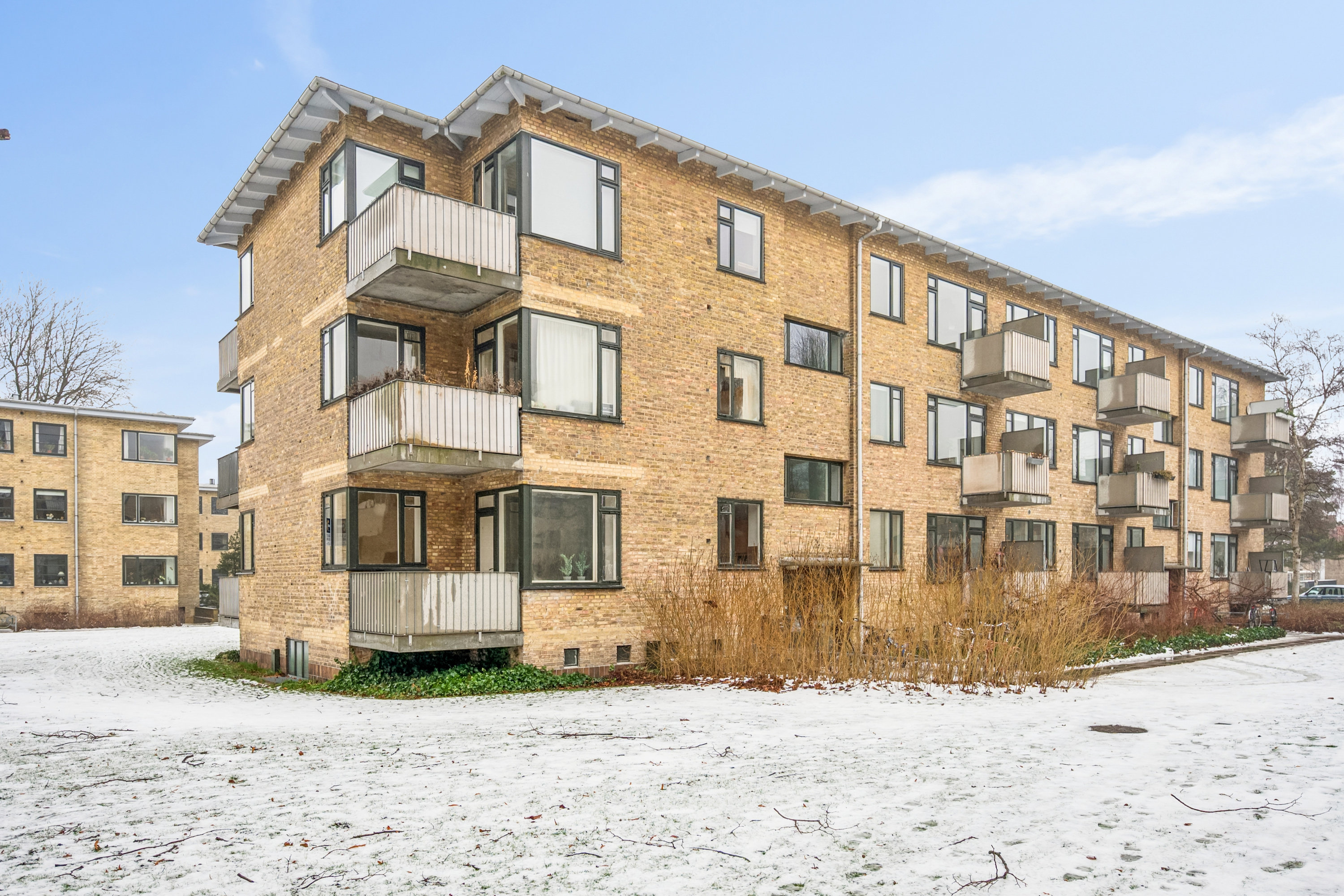 Fremhævet andet billede i fuldskærmstilstand. Billede af Blidahpark 23, st.. 1., 2900 Hellerup